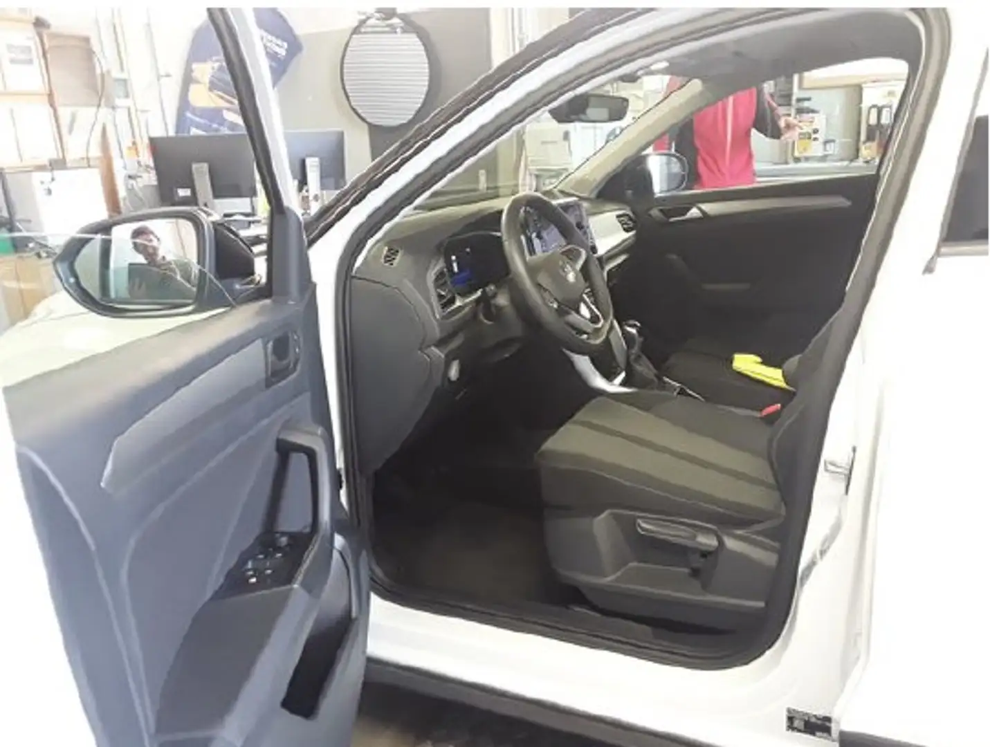 Volkswagen T-Roc 1,0 TSI Life R-Kamera ACC LED NaviMedia Parklen... Weiß - 2