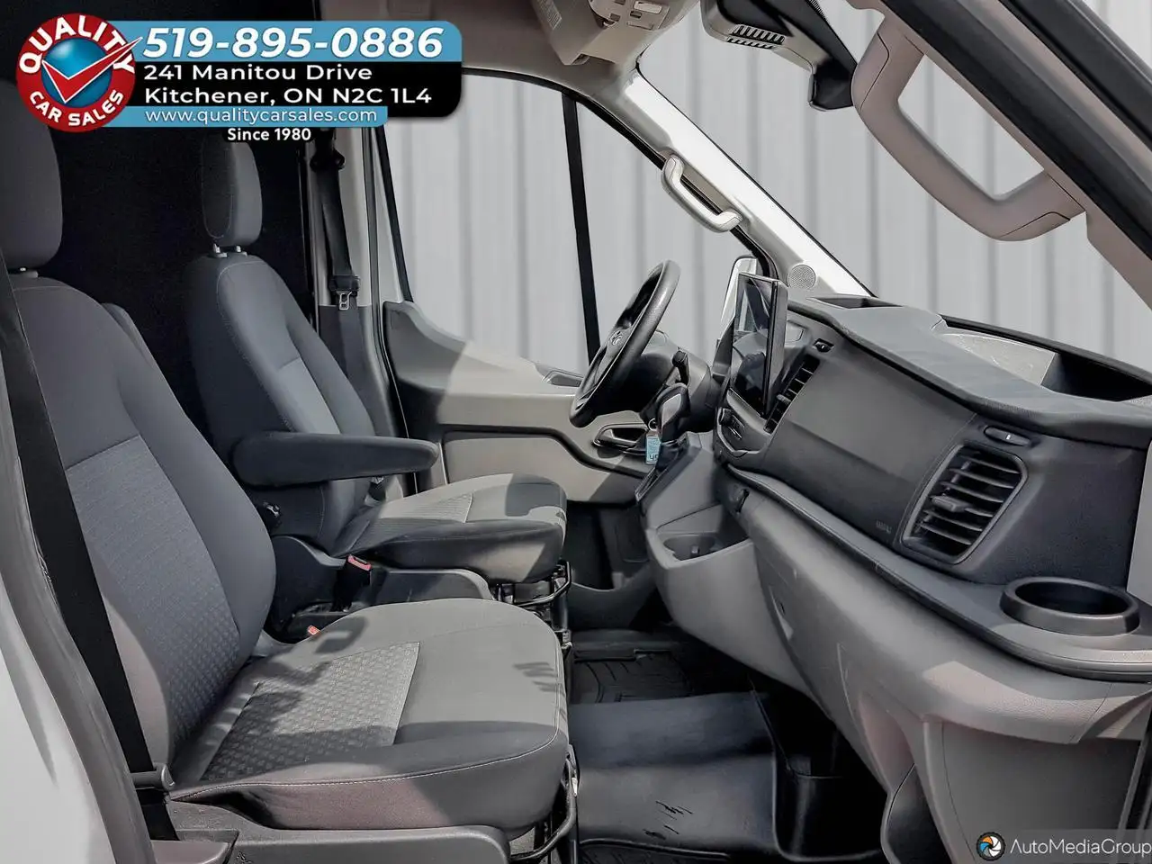 Ford Transit Cargo Van снимка Ford Transit Cargo Van