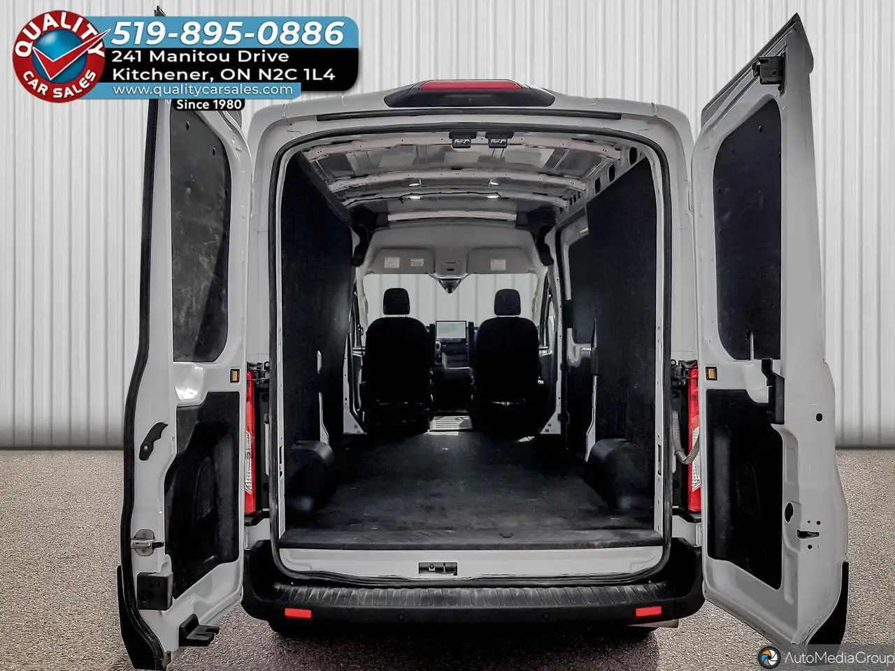 Ford Transit Cargo Van снимка Ford Transit Cargo Van