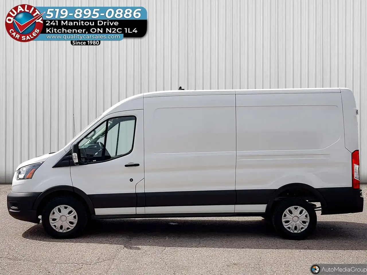 Ford Transit Cargo Van снимка Ford Transit Cargo Van