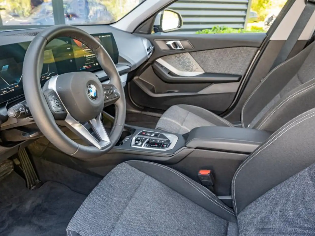 BMW 116 116i / M Sport Design https://www.meeusen.bmw.be/B, миниатюра 7