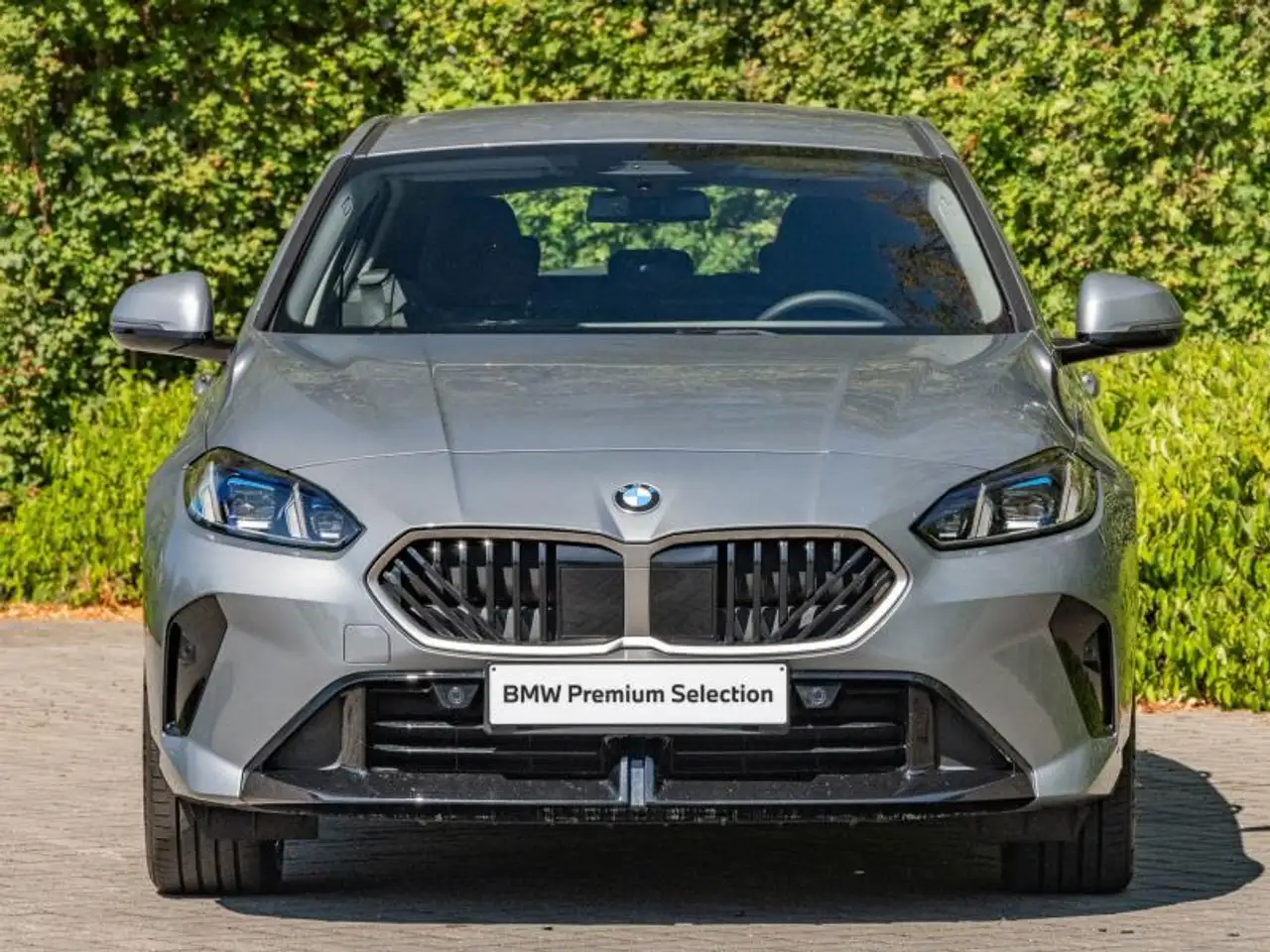 BMW 116 116i / M Sport Design https://www.meeusen.bmw.be/B, миниатюра 3