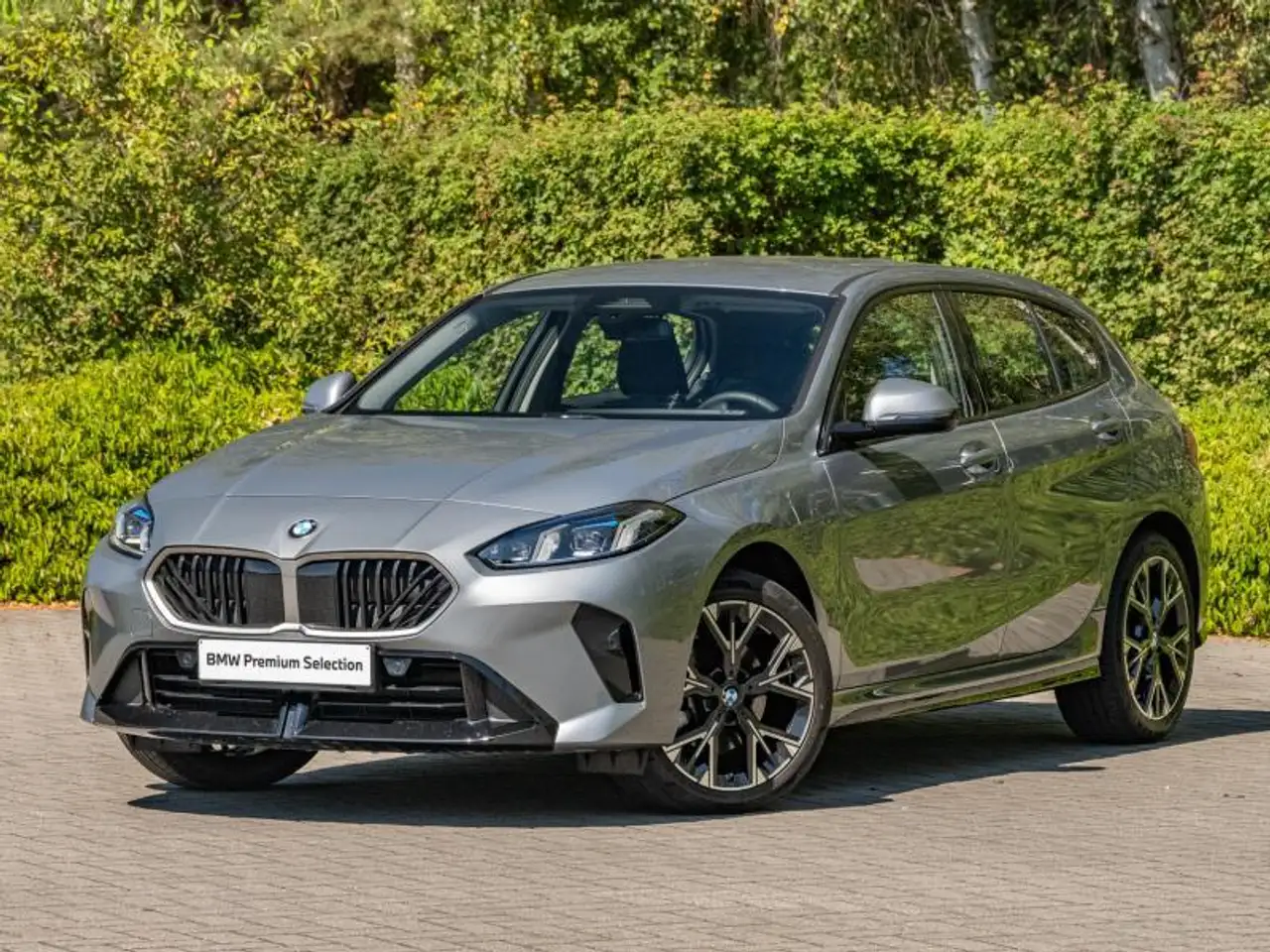 BMW 116 116i / M Sport Design https://www.meeusen.bmw.be/B, миниатюра 2