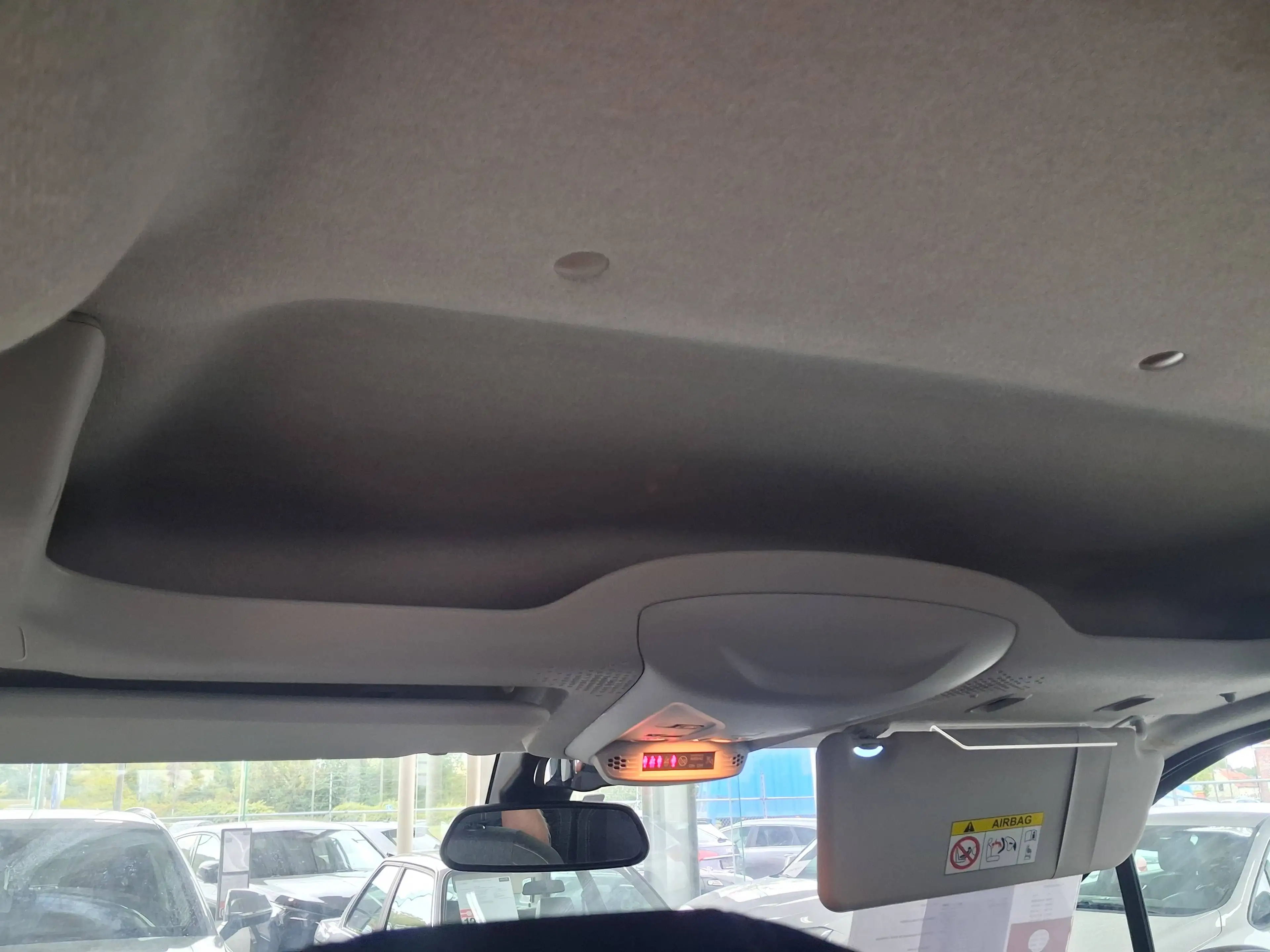 Peugeot Rifter Rifter 1.5 BlueHDi Stand. GT Line AGC S/ BOITE AUTO / CARPLAY / CRUISE / GARANTIE — photo 11