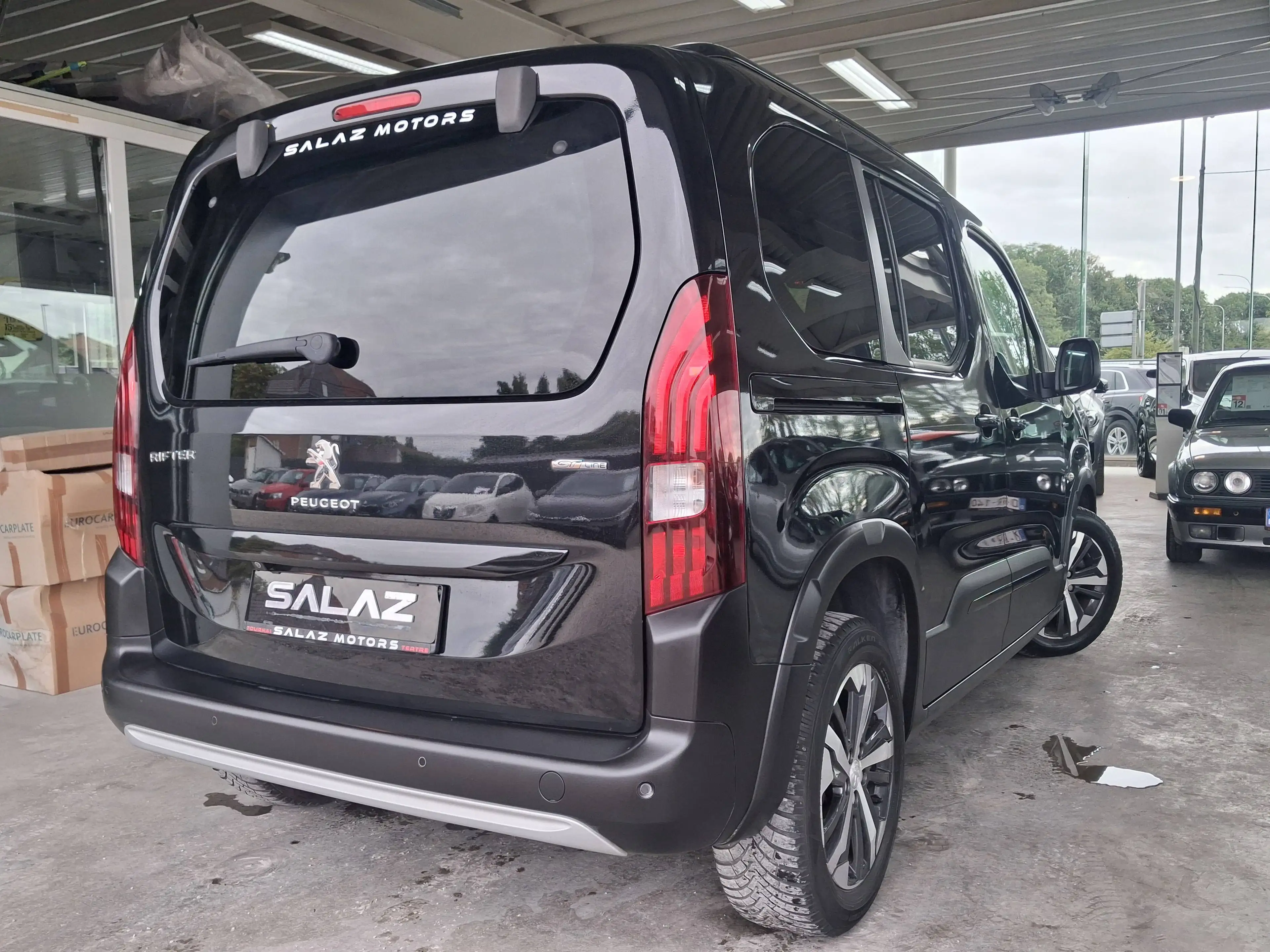 Peugeot Rifter Rifter 1.5 BlueHDi Stand. GT Line AGC S/ BOITE AUTO / CARPLAY / CRUISE / GARANTIE — photo 5