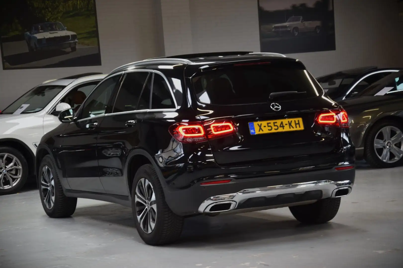 Mercedes-Benz GLC 300 300e 4MATIC Panoramadak|Dealer onderhouden|ACC|360 Noir - 2