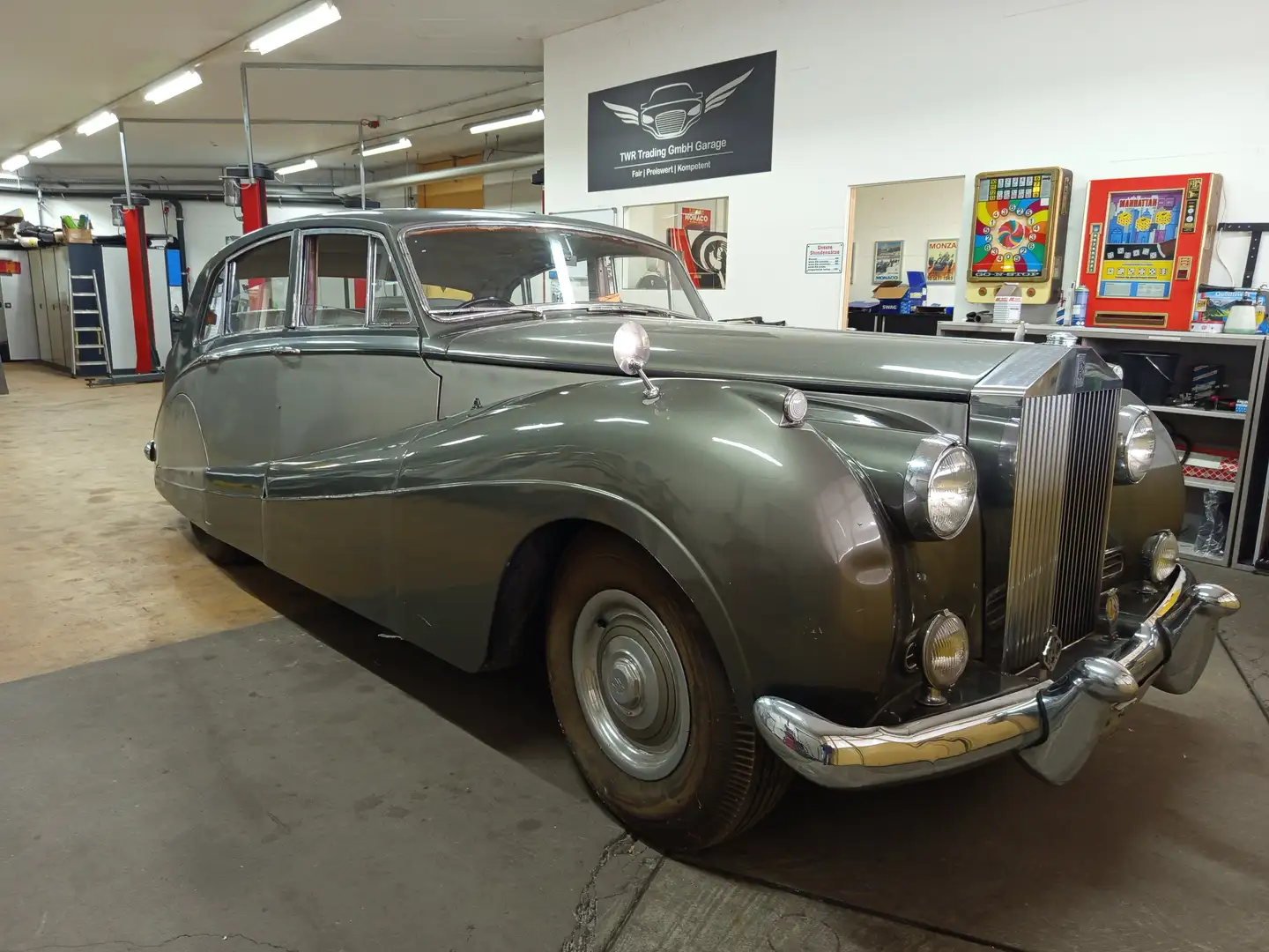 Rolls-Royce Silver Cloud / Freestone Webb Gri - 1