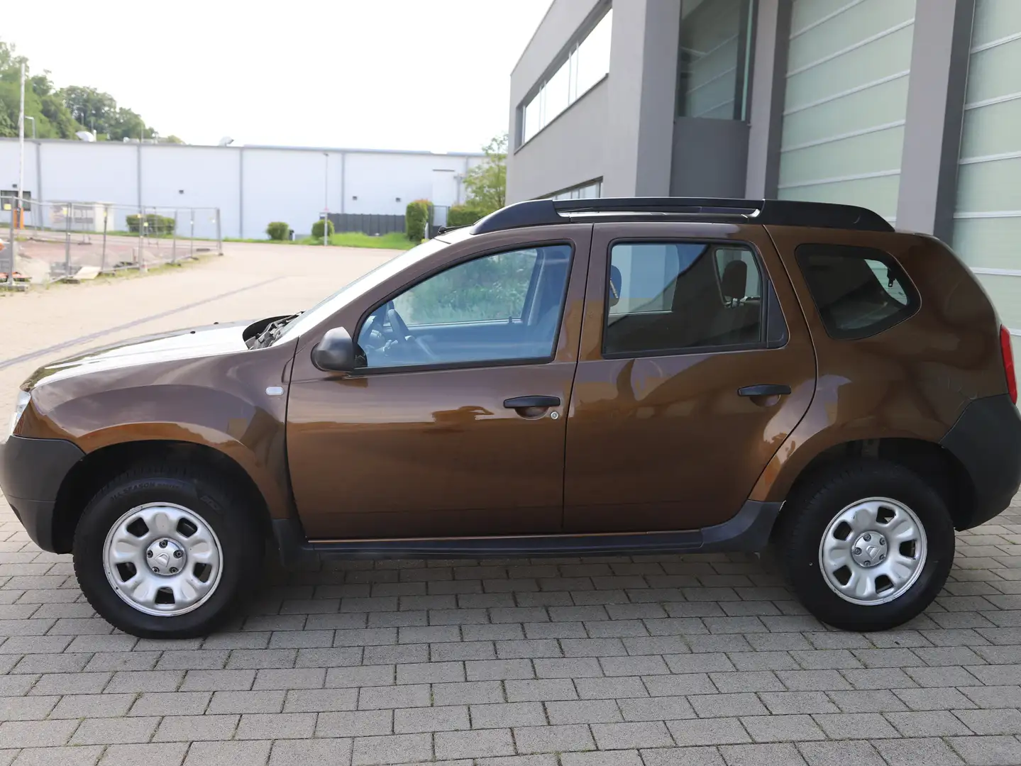 Dacia Duster Ice 4x2 Braun - 2