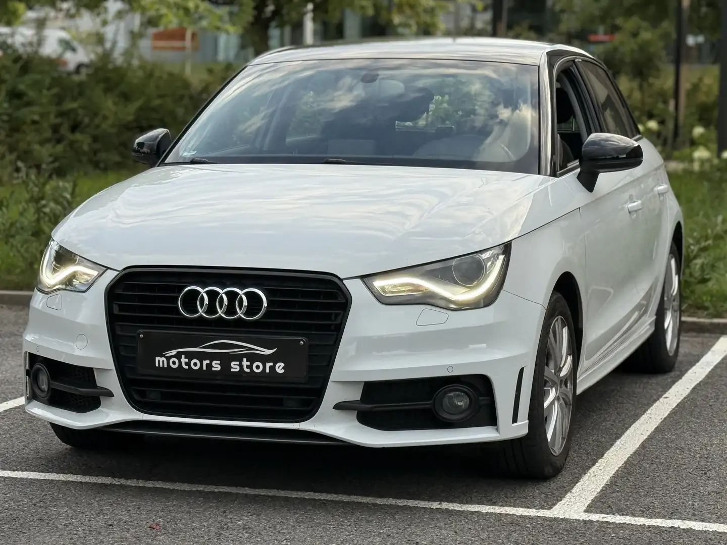 Audi A1 Sportback 1.2 TFSI /S LINE///59000km//pret a immat Blanc - 1