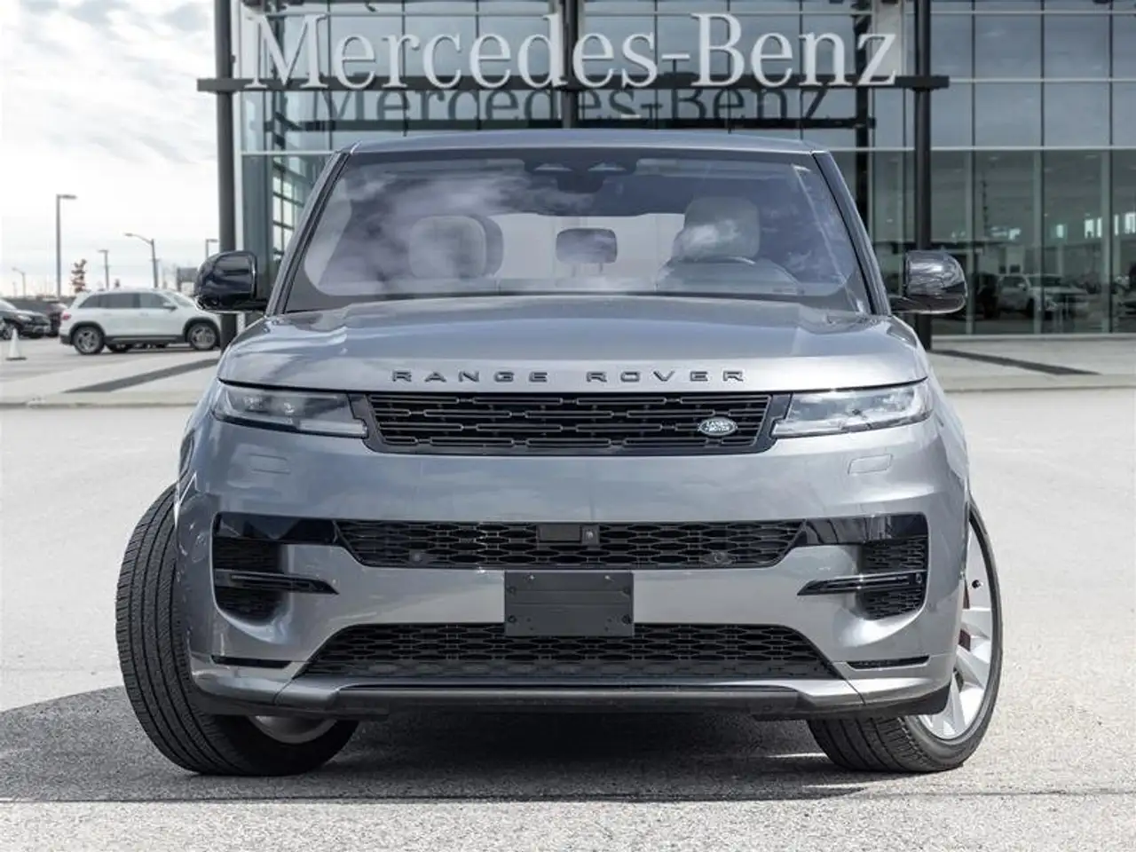Land Rover Range Rover Sport снимка Land Rover Range Rover Sport