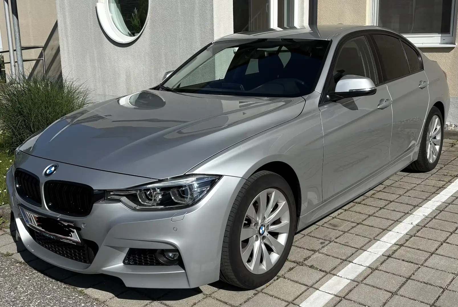 BMW 316 316d Aut. - 1