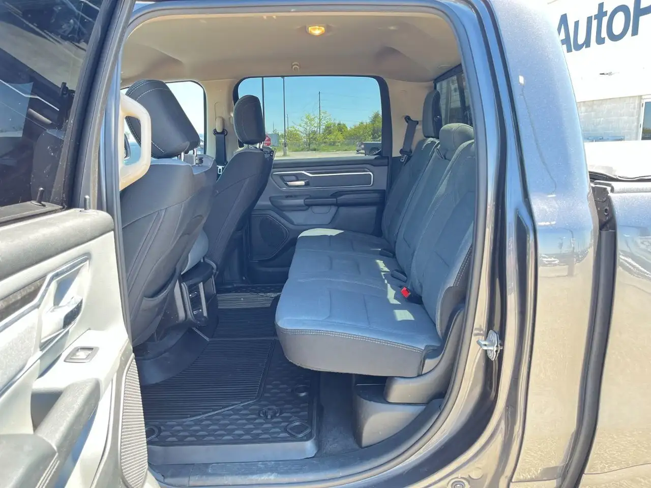 RAM 1500 photo RAM 1500
