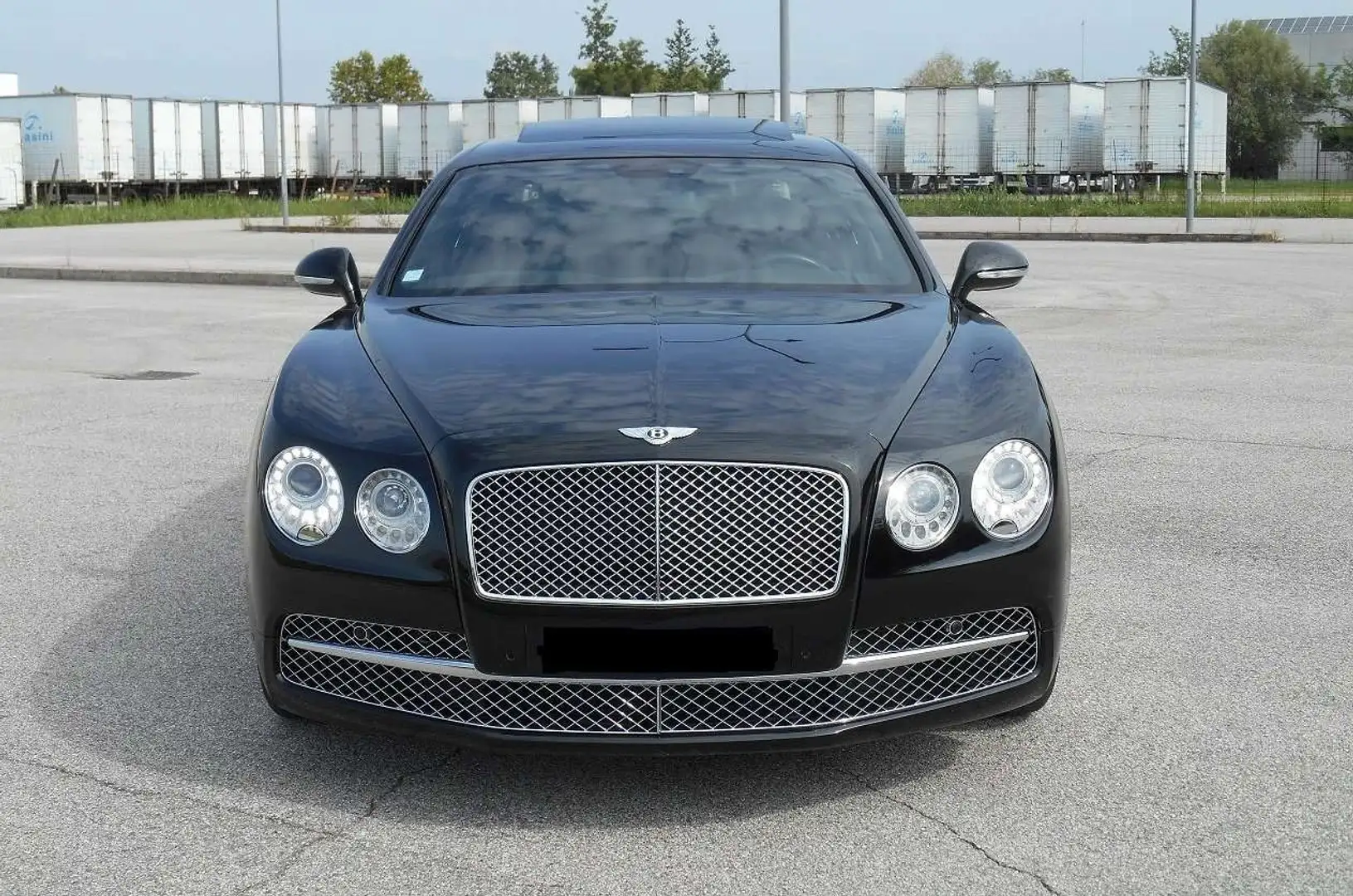 Bentley Flying Spur Mulliner W12 Noir - 1