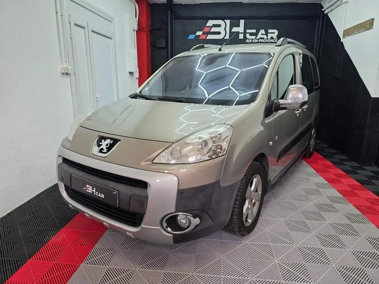 Peugeot Partner Tepee OUTDOOR 1.6 HDI 110
