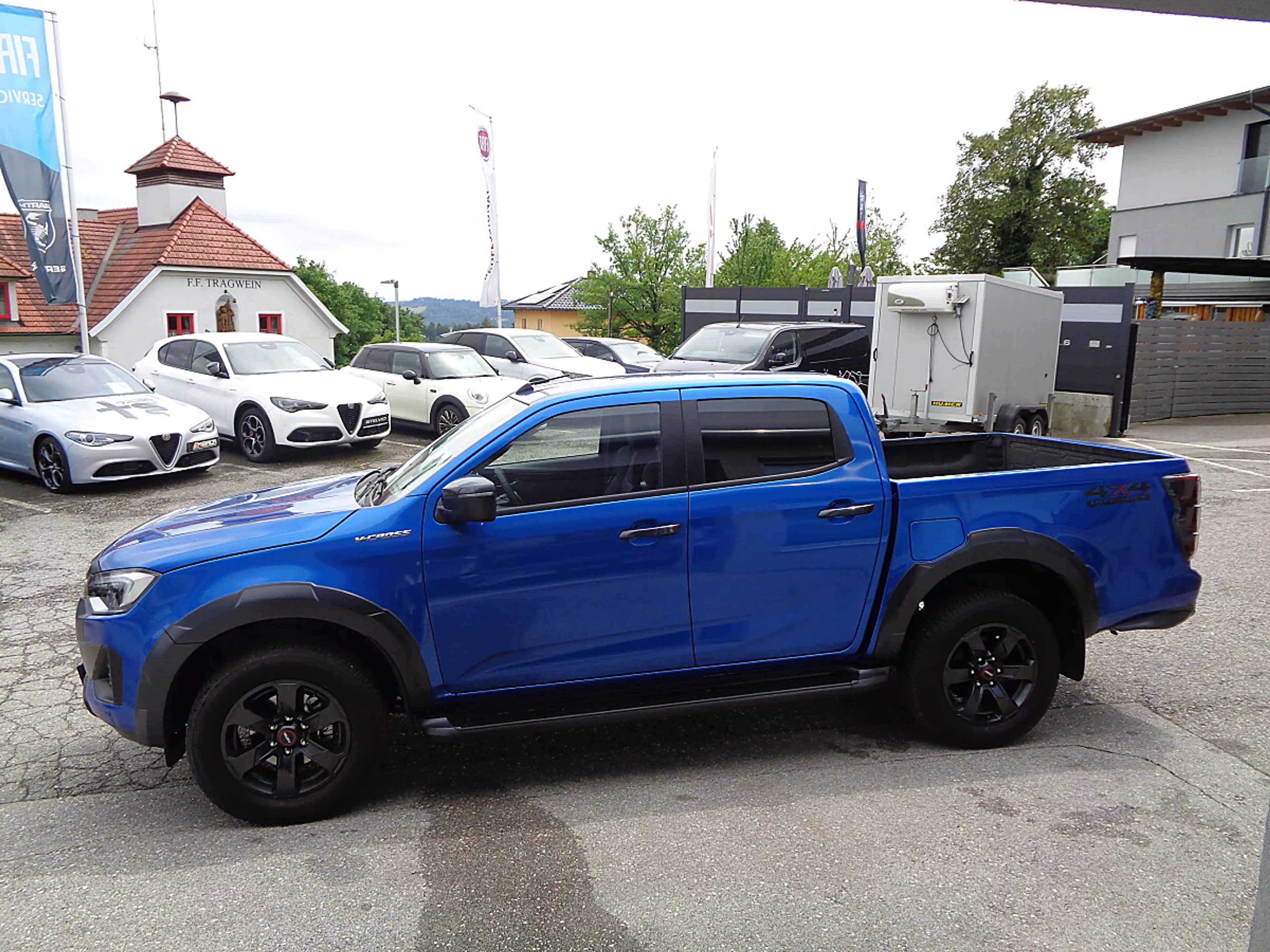 Isuzu D-Max D-MAX Double Cab V-CROSS AT 4x4 Automatik — photo 8