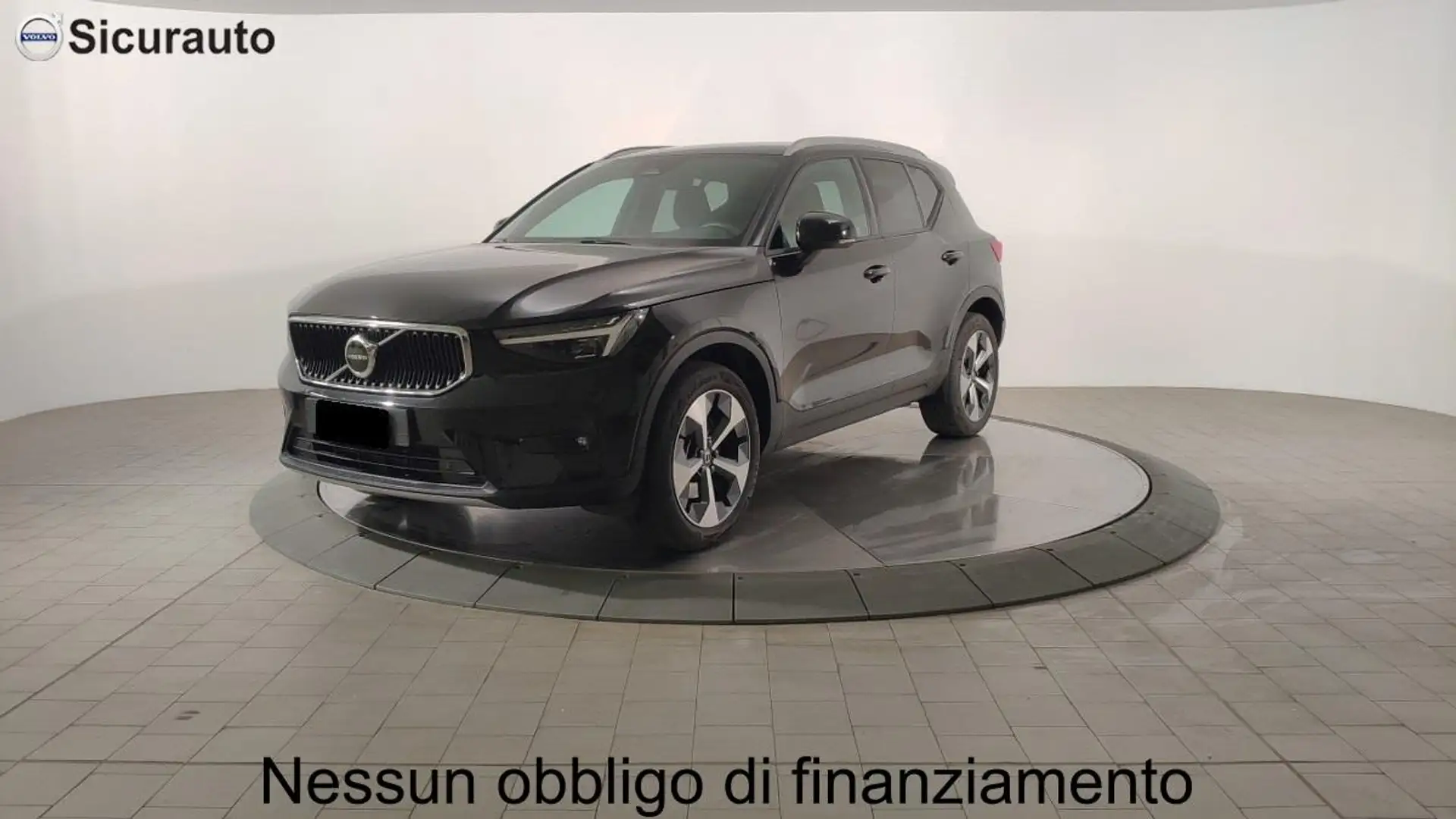 Volvo XC40 B3 Mild Hybrid Automatico Core Noir - 1