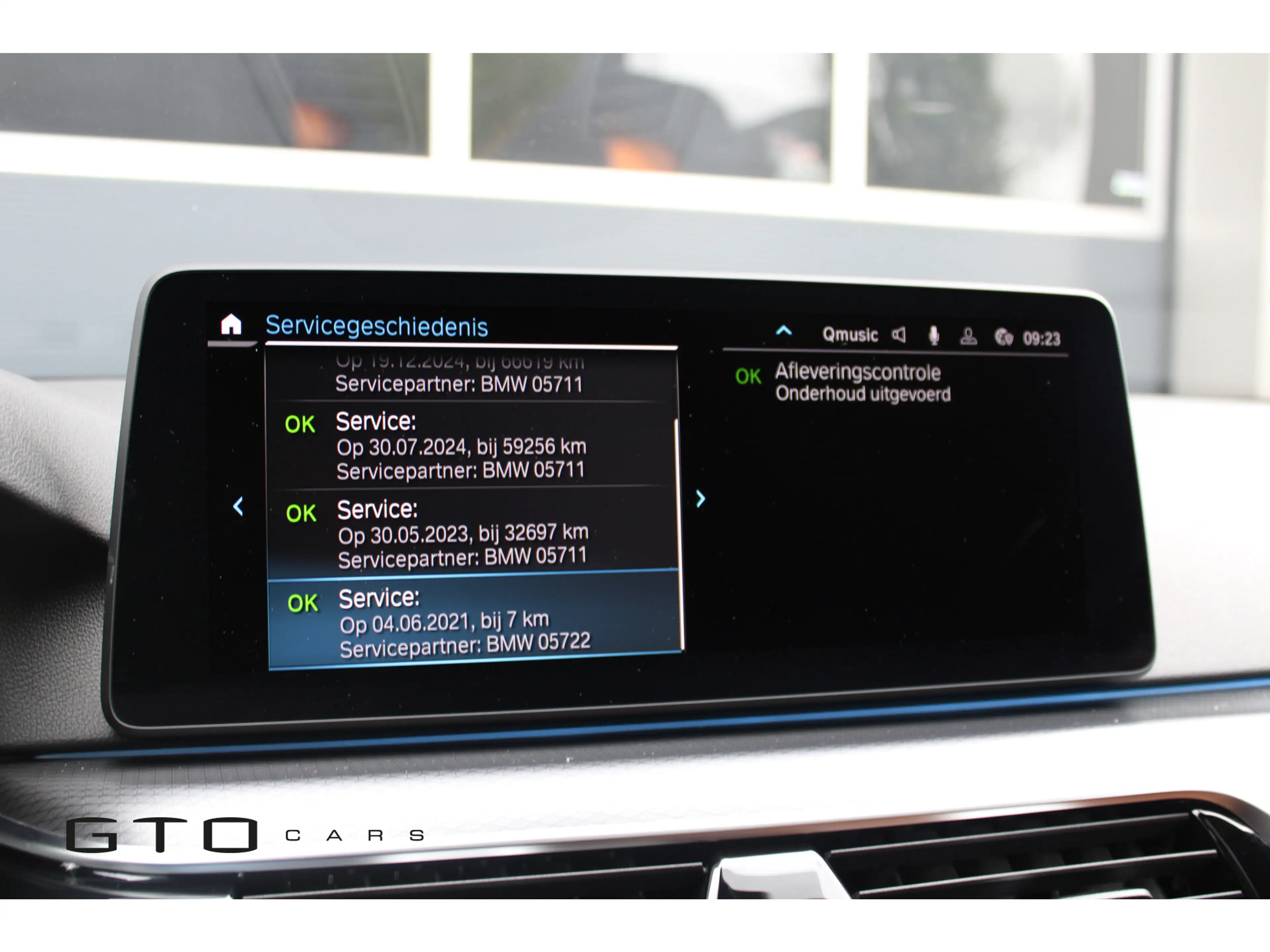 BMW 530 5-serie Touring 530e High Executive | Pano | M Spo — photo 26