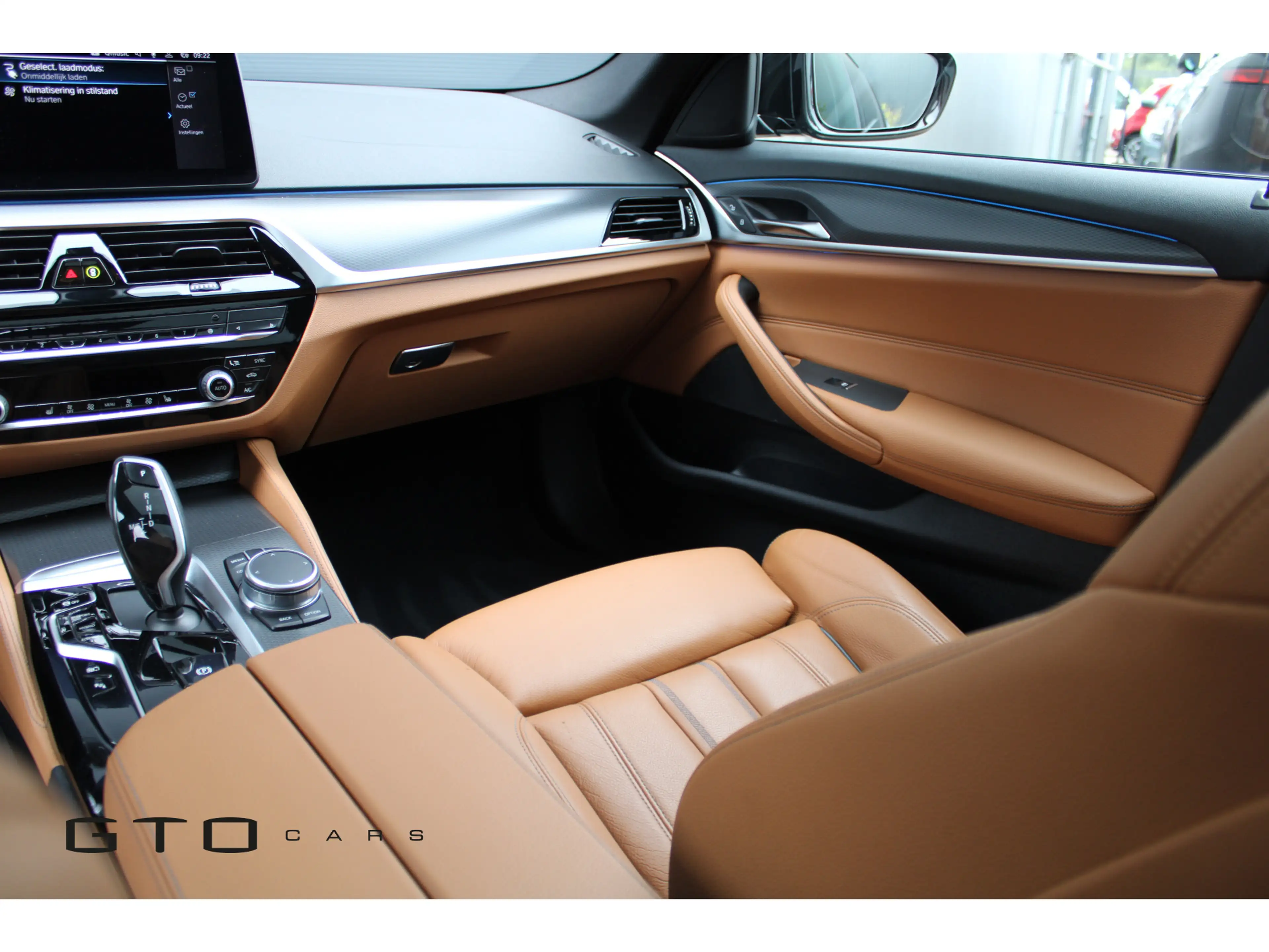 BMW 530 5-serie Touring 530e High Executive | Pano | M Spo — photo 19