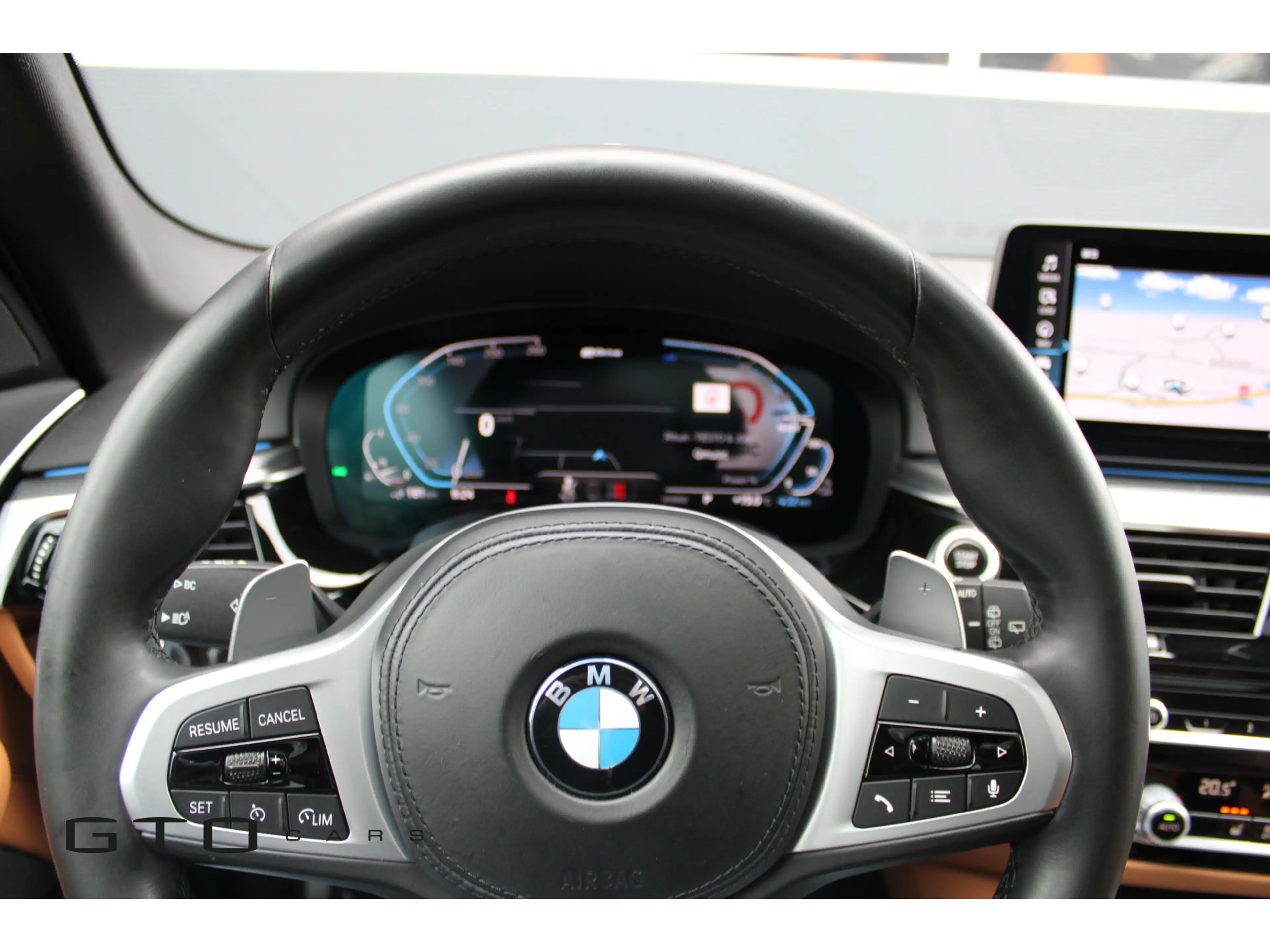 BMW 530 5-serie Touring 530e High Executive | Pano | M Spo — photo 31