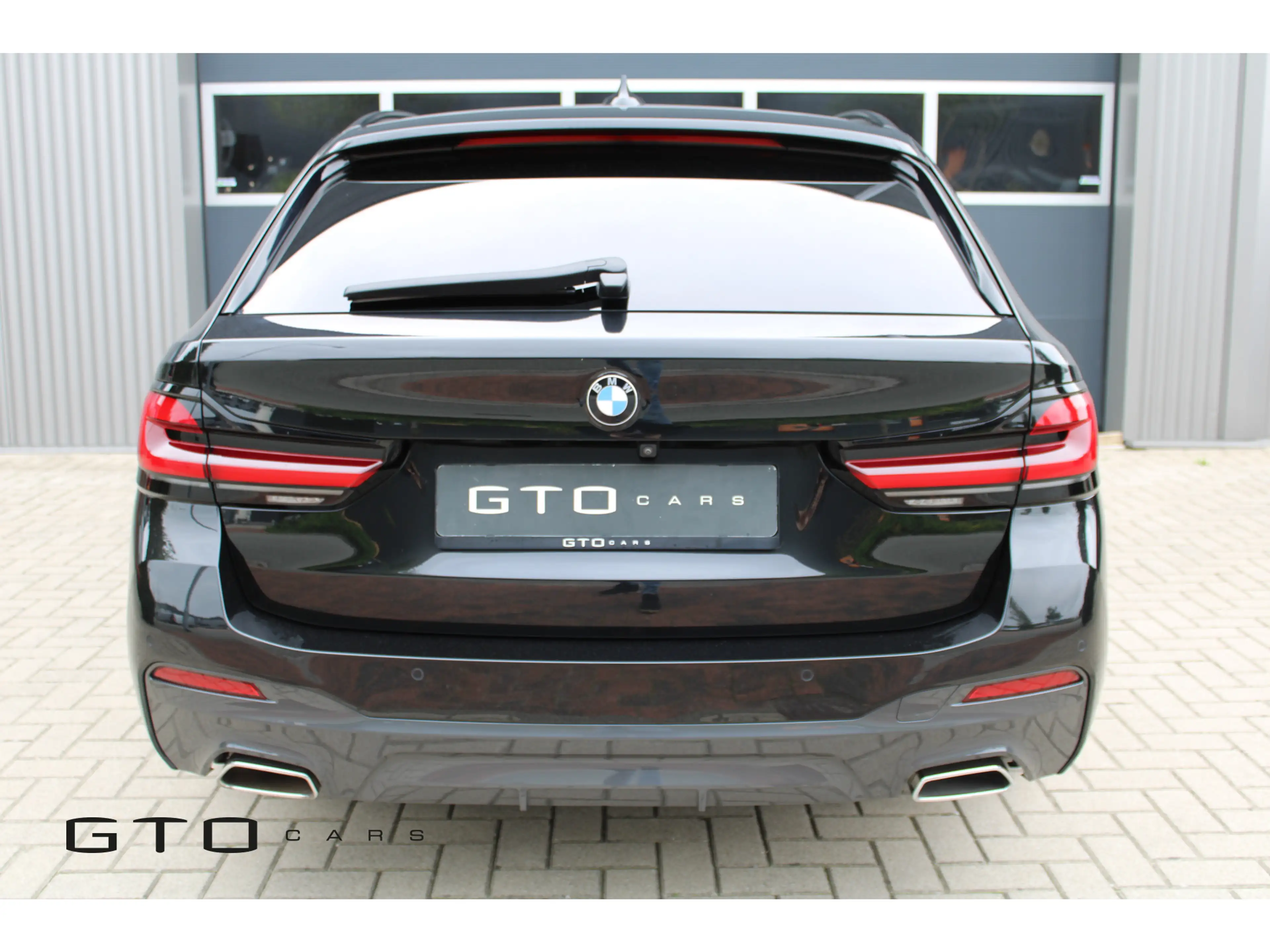 BMW 530 5-serie Touring 530e High Executive | Pano | M Spo — photo 11