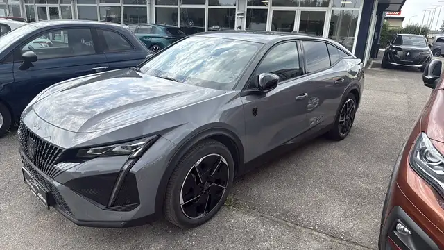 Peugeot 408 GT PHEV 225 e-EAT8
