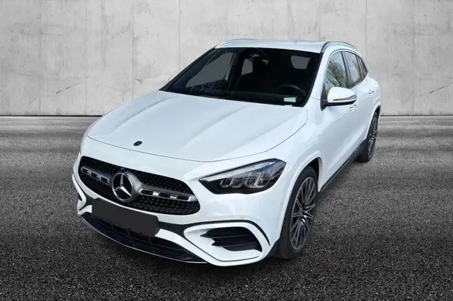 Mercedes-Benz GLA 200 200 Automatic AMG Line Premium