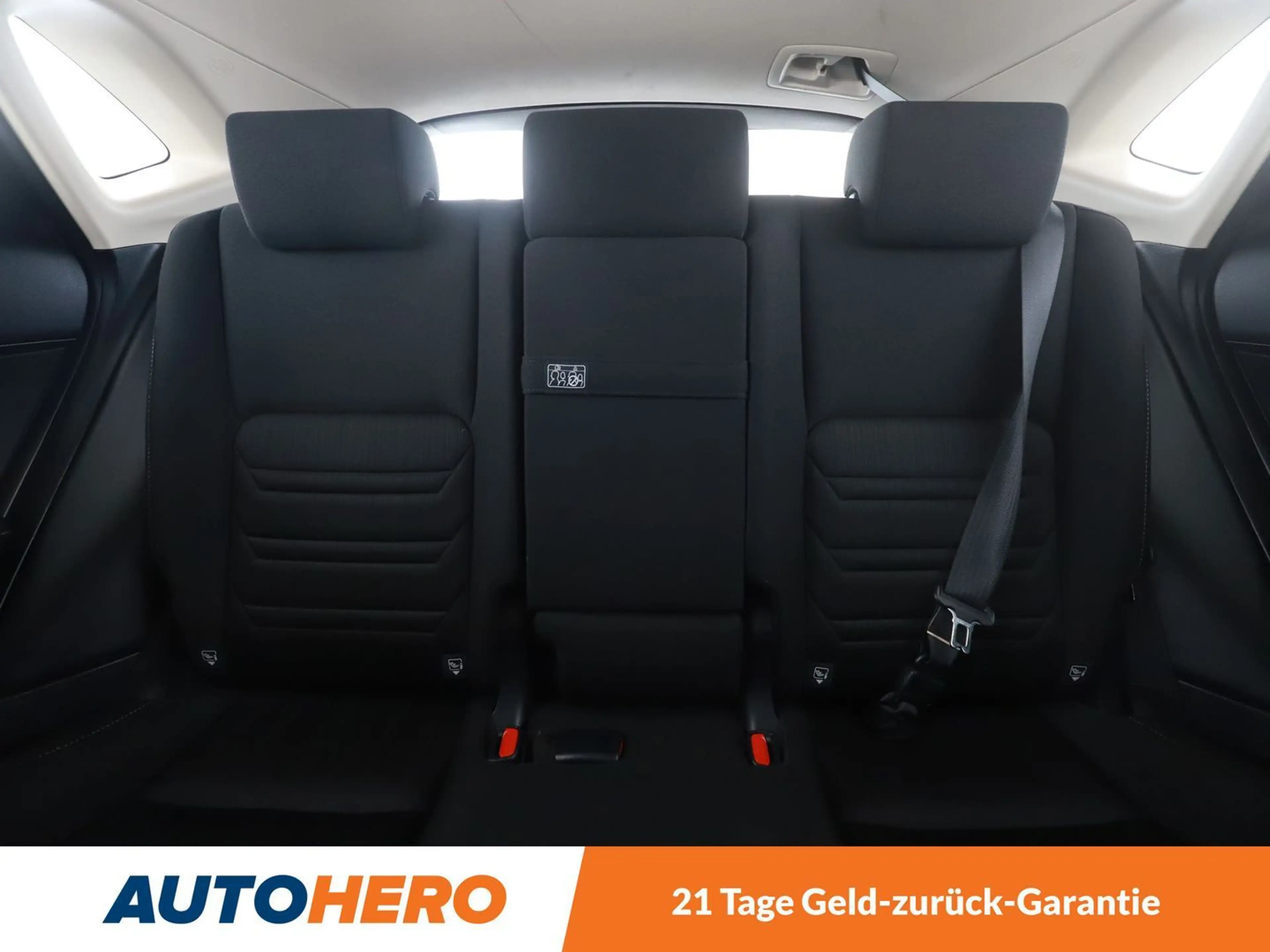 Lexus NX 300h NX 300h E-Four Business Line Aut. *LED*ACC*NAVI* — photo 15