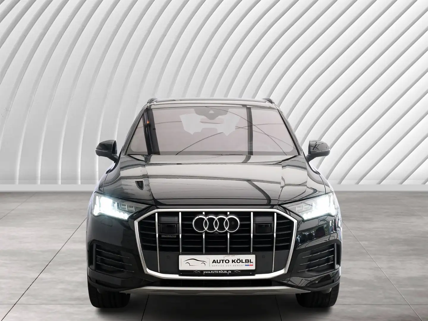 Audi Q7 50 TDI quattro Schwarz - 2