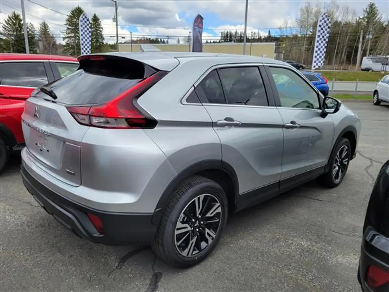 Mitsubishi Eclipse Cross снимка Mitsubishi Eclipse Cross