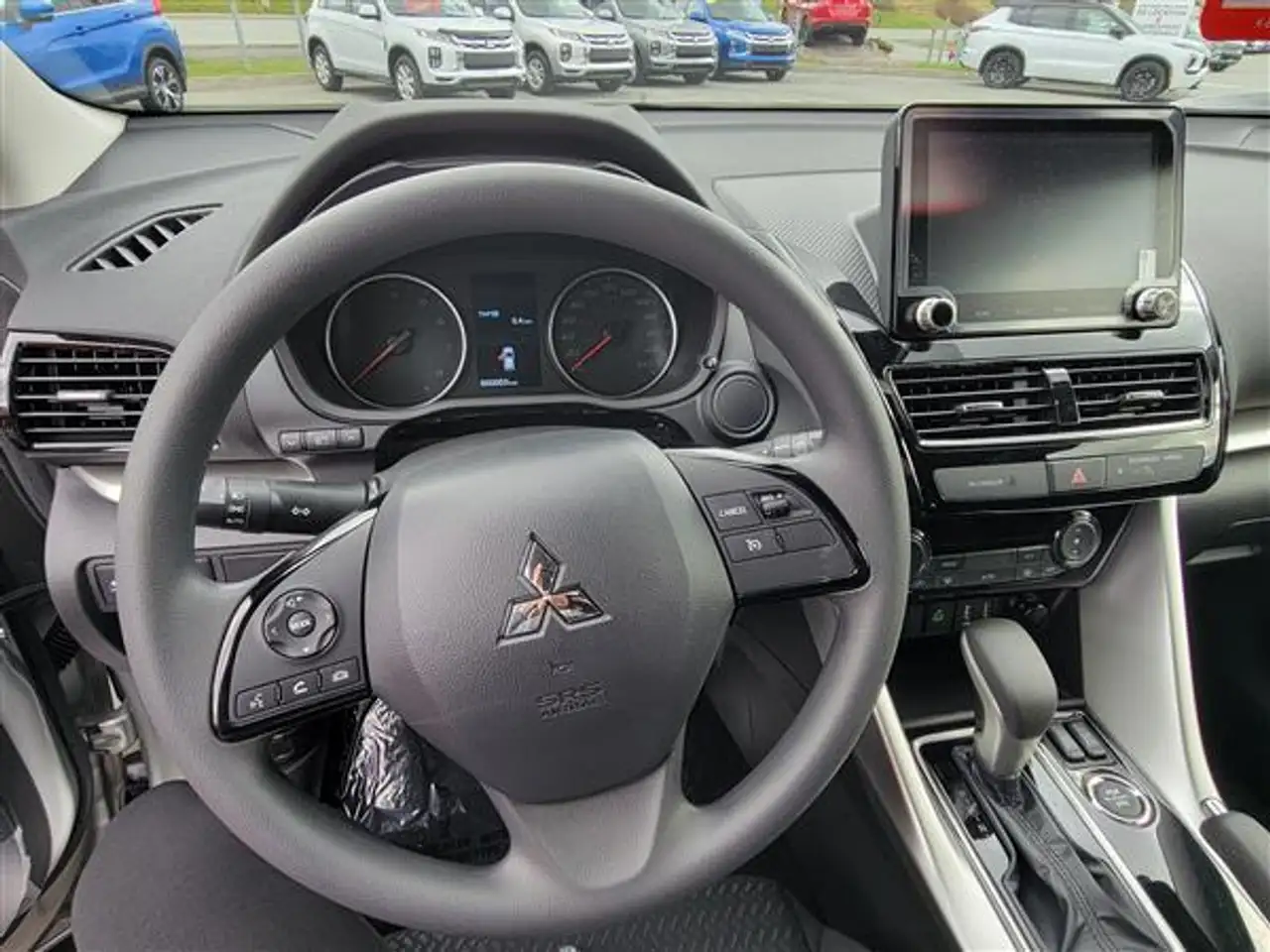 Mitsubishi Eclipse Cross снимка Mitsubishi Eclipse Cross