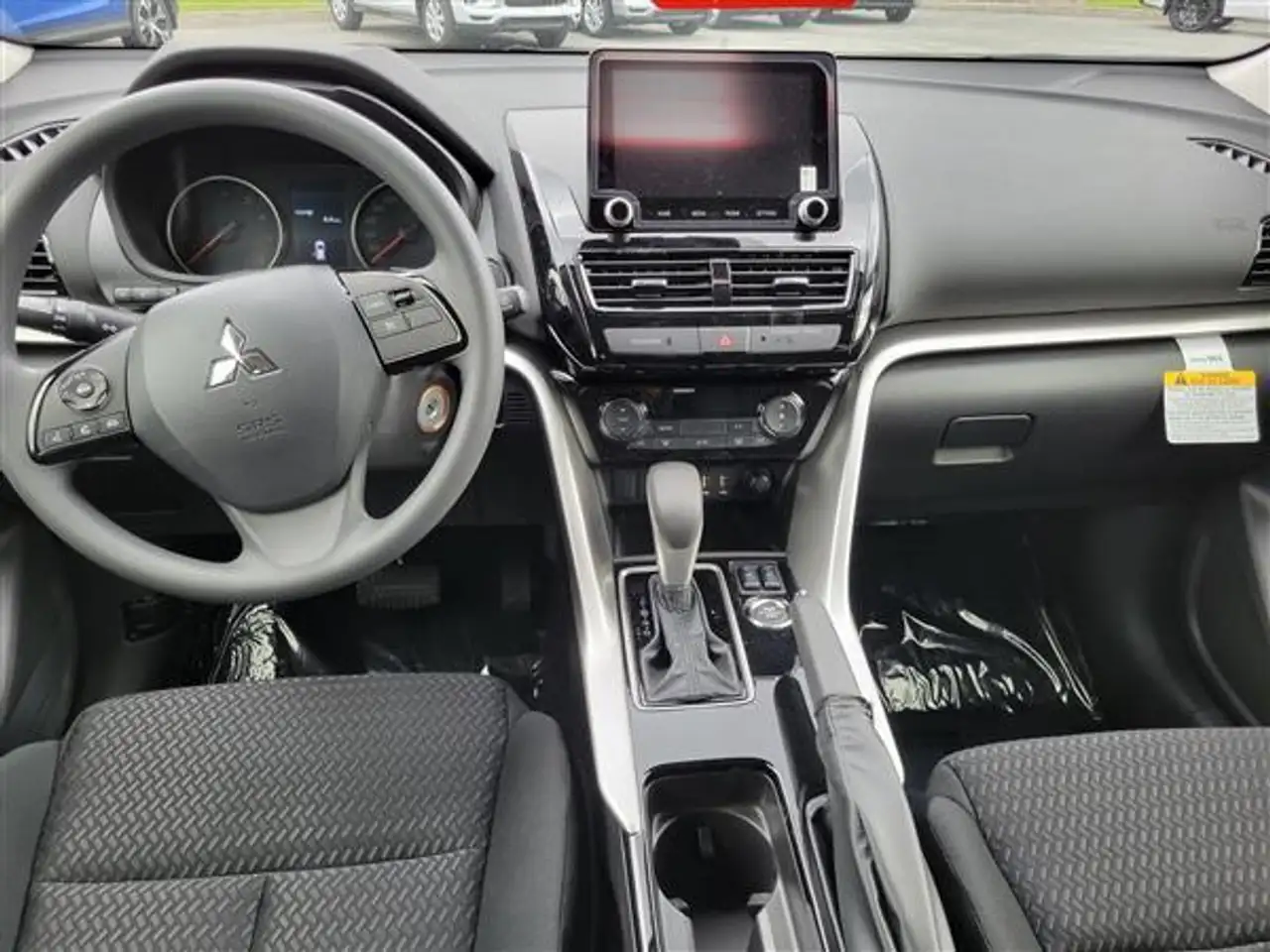 Mitsubishi Eclipse Cross снимка Mitsubishi Eclipse Cross