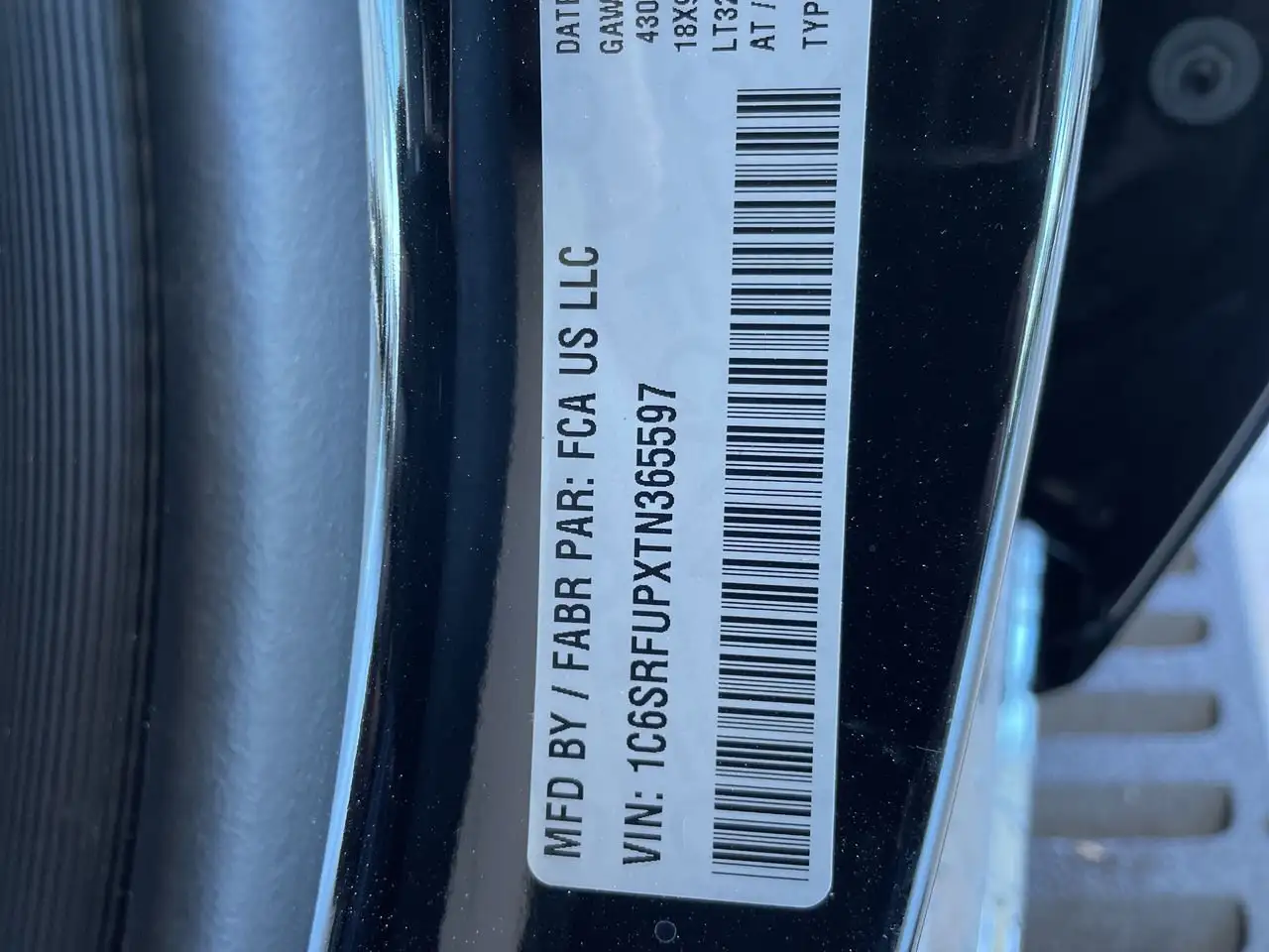 RAM 1500 снимка RAM 1500