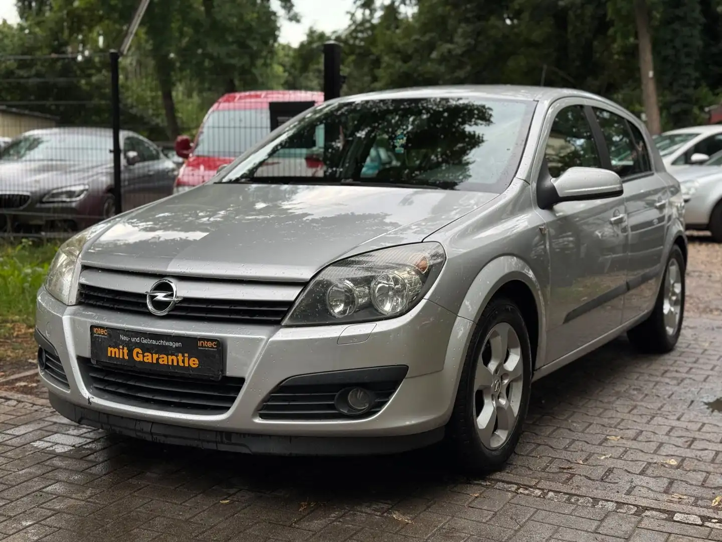 Opel Astra 1.6 Tüv & Service Neu Navi PDC KlimaAuto. Argent - 1