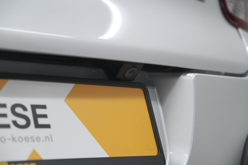 Citroen C3 PureTech 82 S&S Shine | Camera | Navigatie | Clima — photo 5