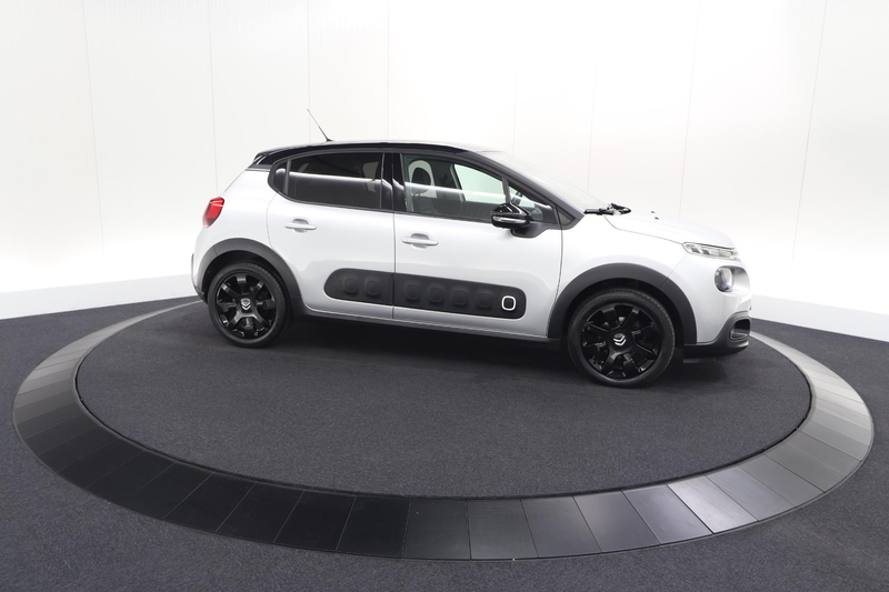Citroen C3 PureTech 82 S&S Shine | Camera | Navigatie | Clima — photo 4