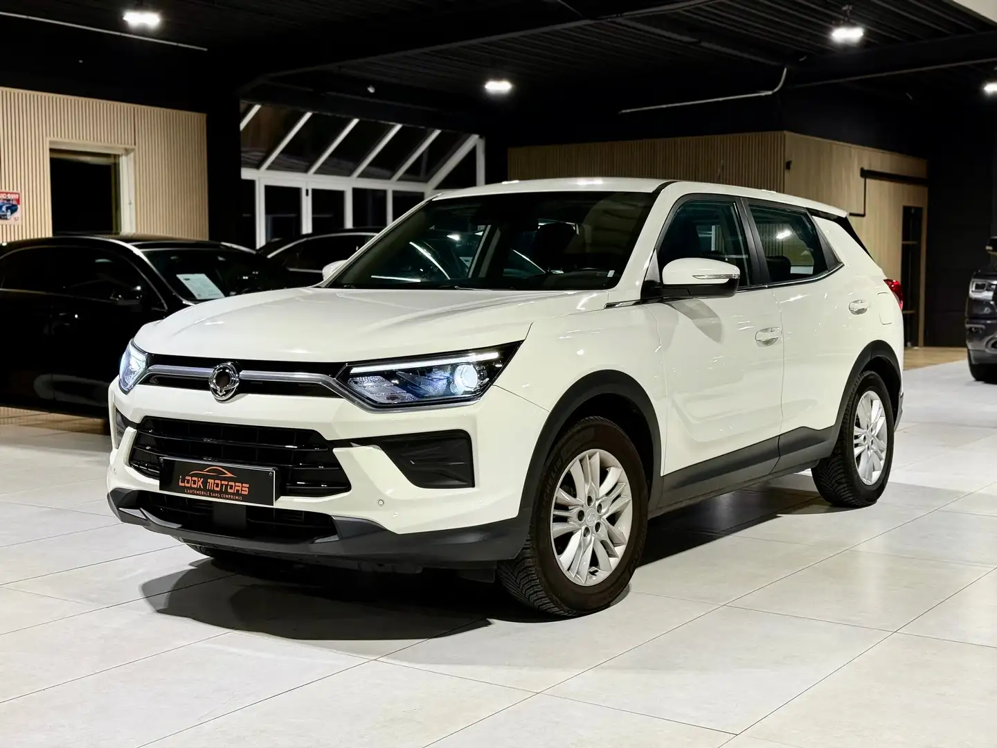 SsangYong Korando 1.5 T-GDI 163cv LPG CarPlay Cruise Camera LED FULL Blanc - 1