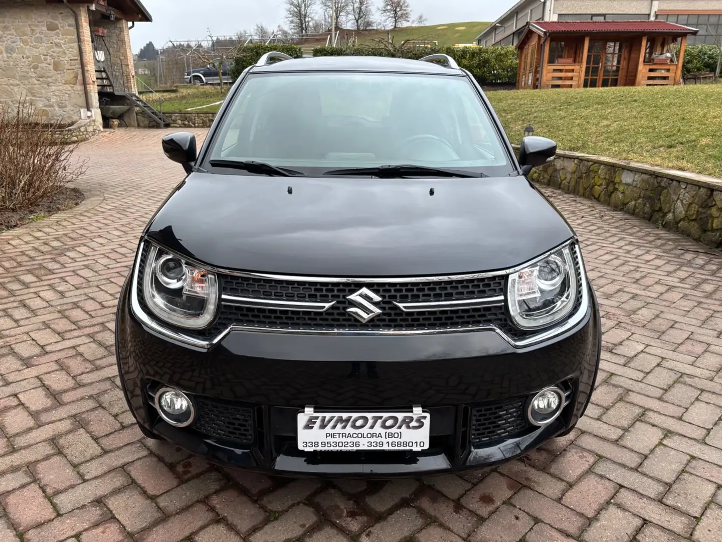 Suzuki Ignis 1.2 Dualjet 4WD All Grip Top Schwarz - 1