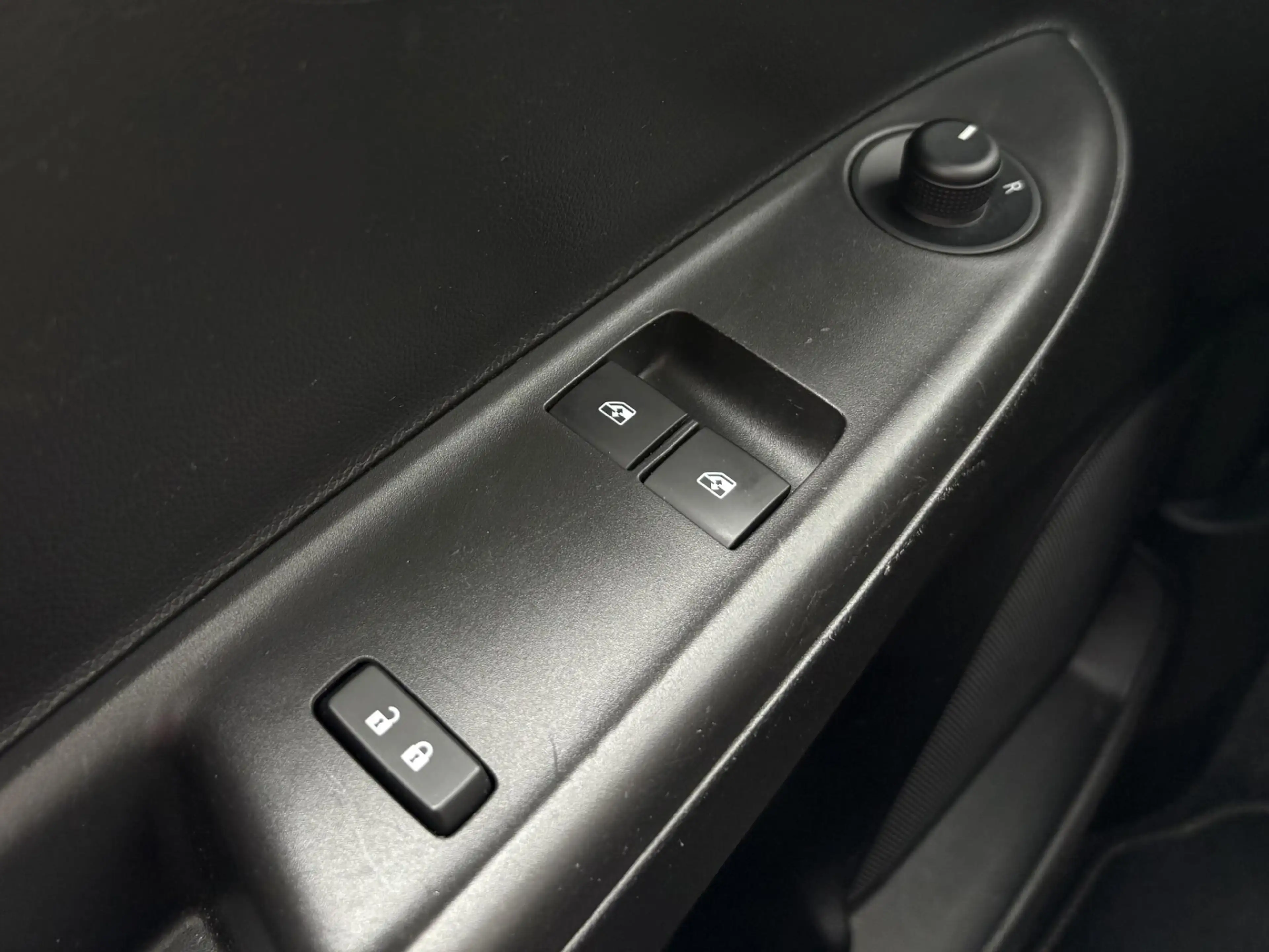Opel Karl 1.0 ecoFLEX 120 Jaar Edition / Airco / Bluetooth / — photo 12