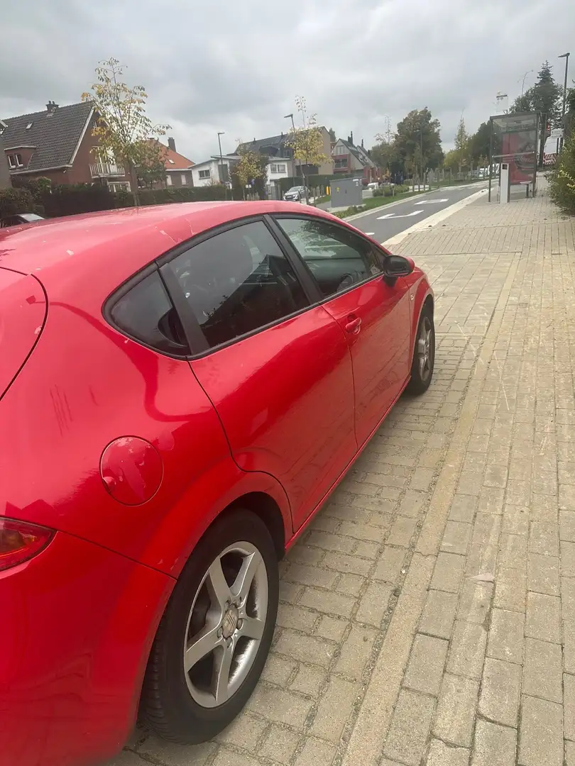 SEAT Leon Leon 1.6i 16v Reference Rouge - 2