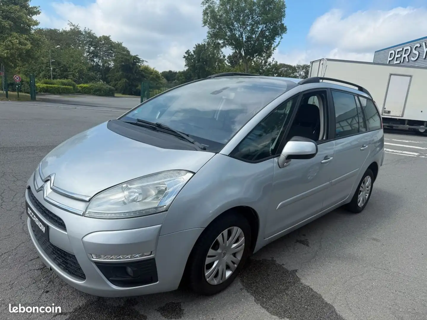 Citroen C4 Picasso GRAND 1.6 ehdi 112cv 7places Attelage 173000Km - 1