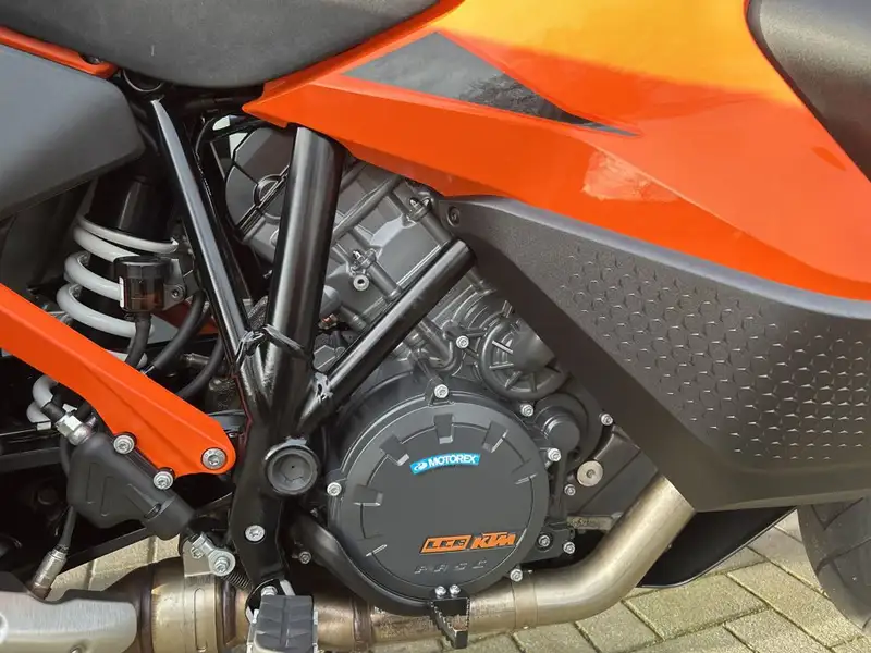 KTM 1290 Super Adventure - foto 6