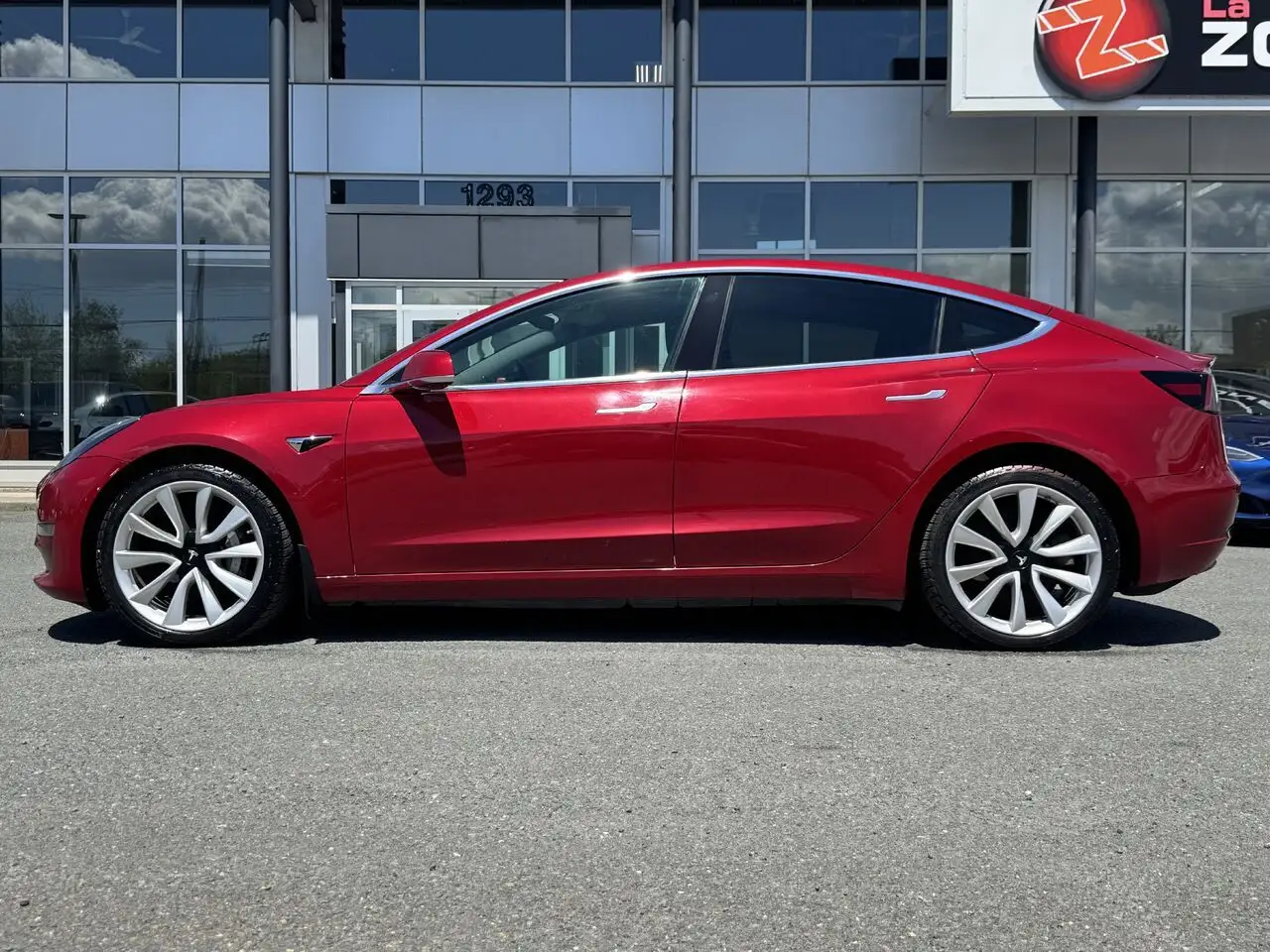 Tesla Model 3 photo Tesla Model 3