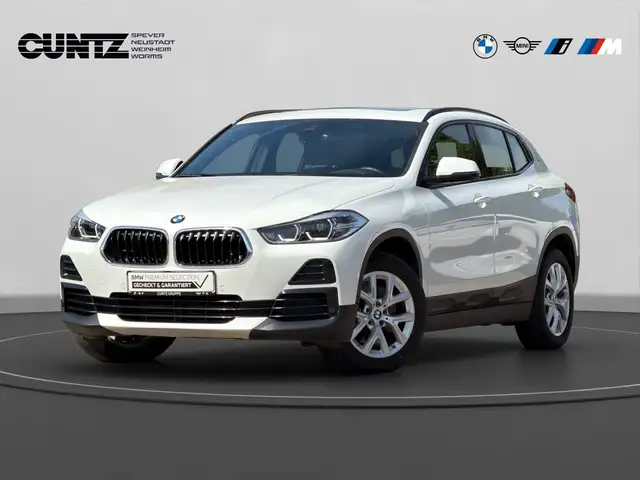 BMW X2 view 2