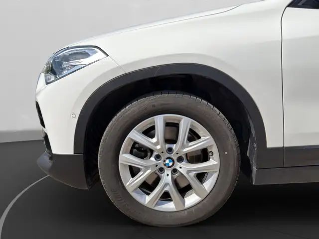 BMW X2 view 11