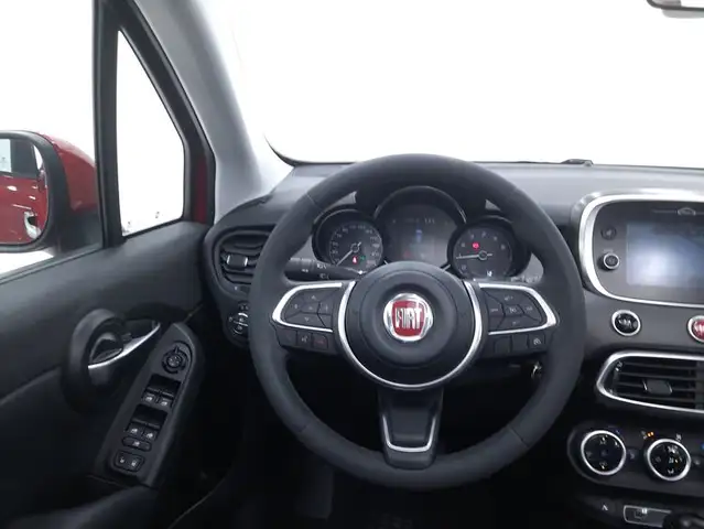 Fiat 500x view 11