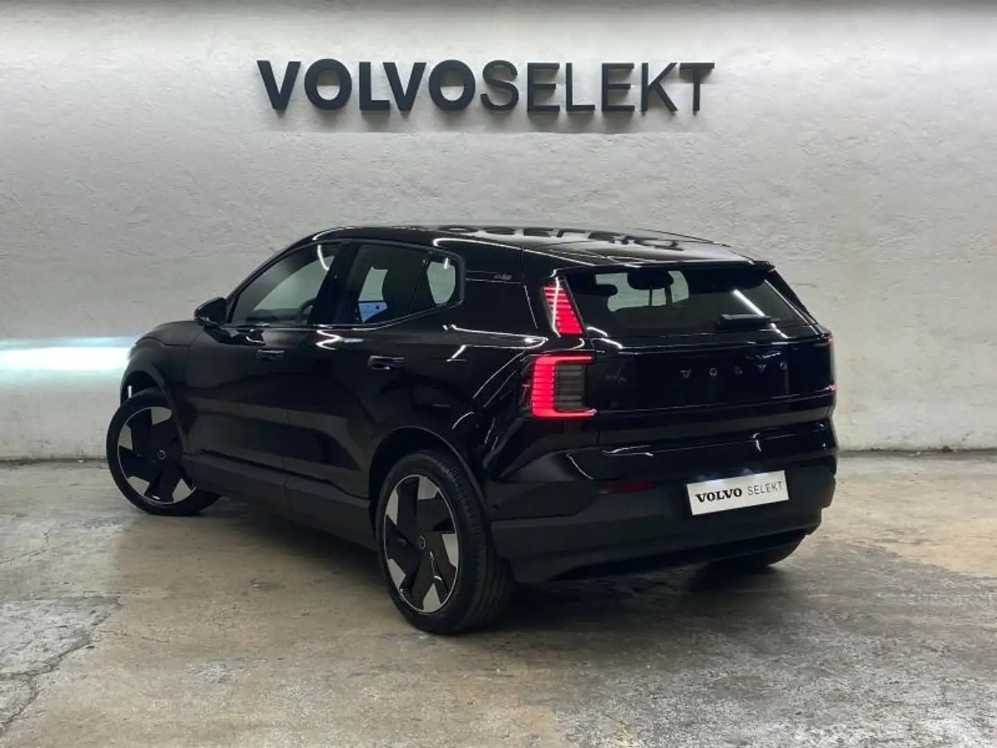 Volvo EX30 Single Extended Range 272ch Ultra Noir - 2