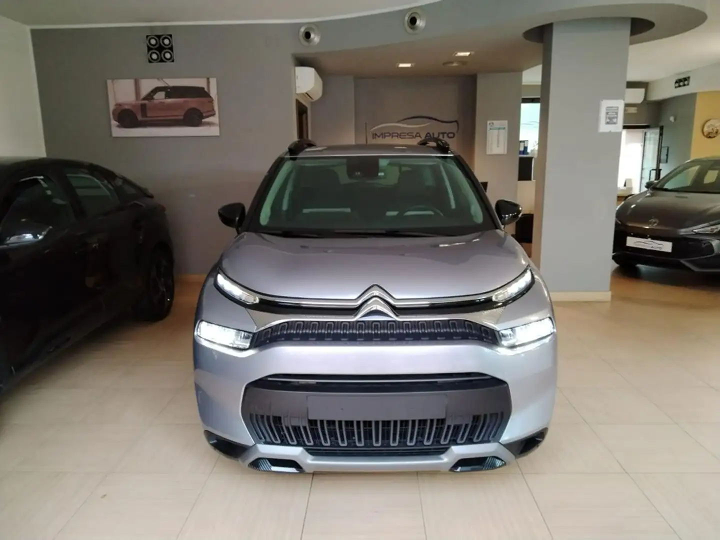 Citroen C3 Aircross PureTech 110 S&S Plus Grau - 1