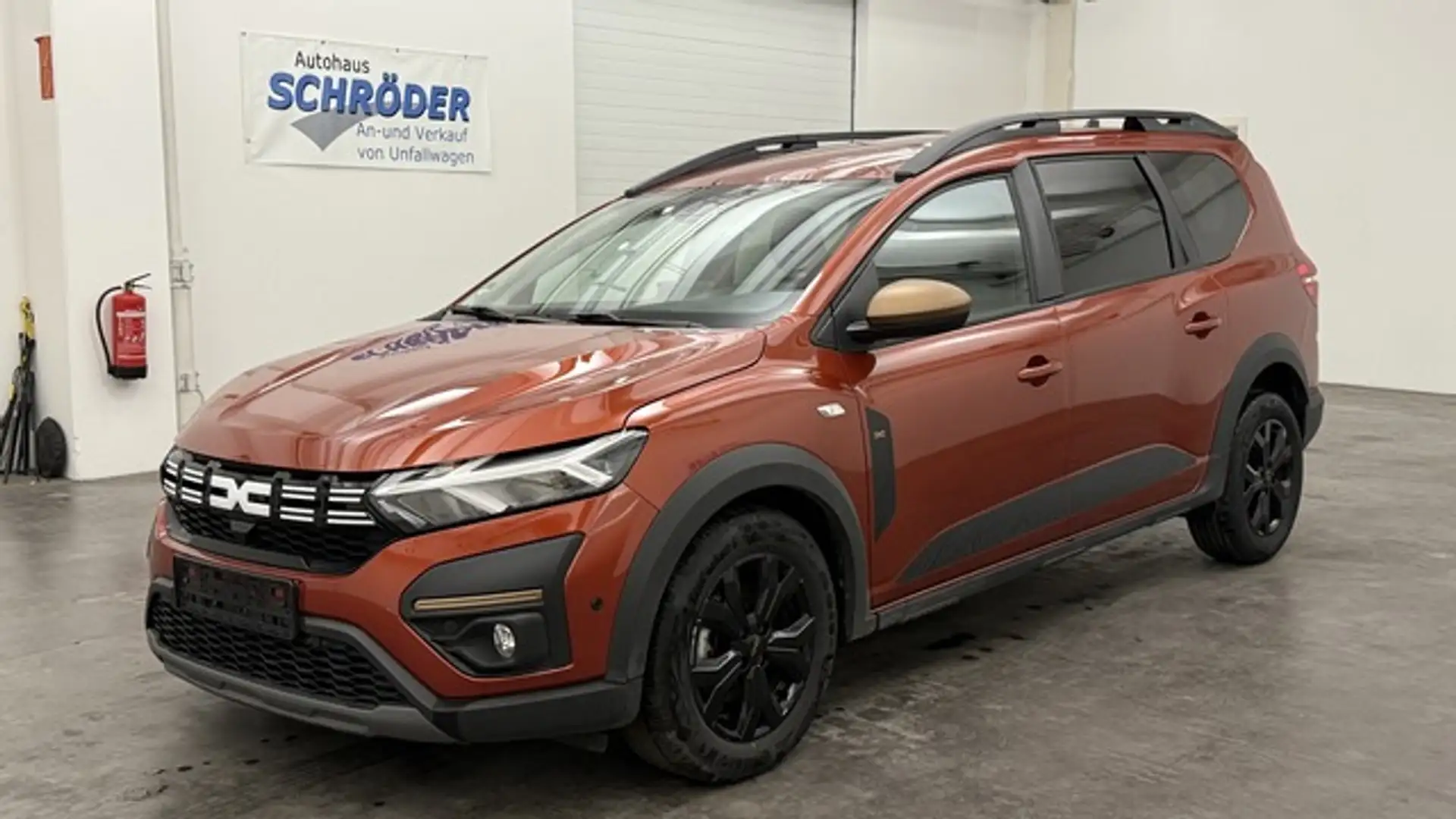 Dacia Jogger Extreme Hybrid 140 *CarPlay*LED*Kamera* Braun - 1