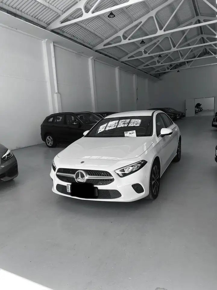 Mercedes-Benz A 250