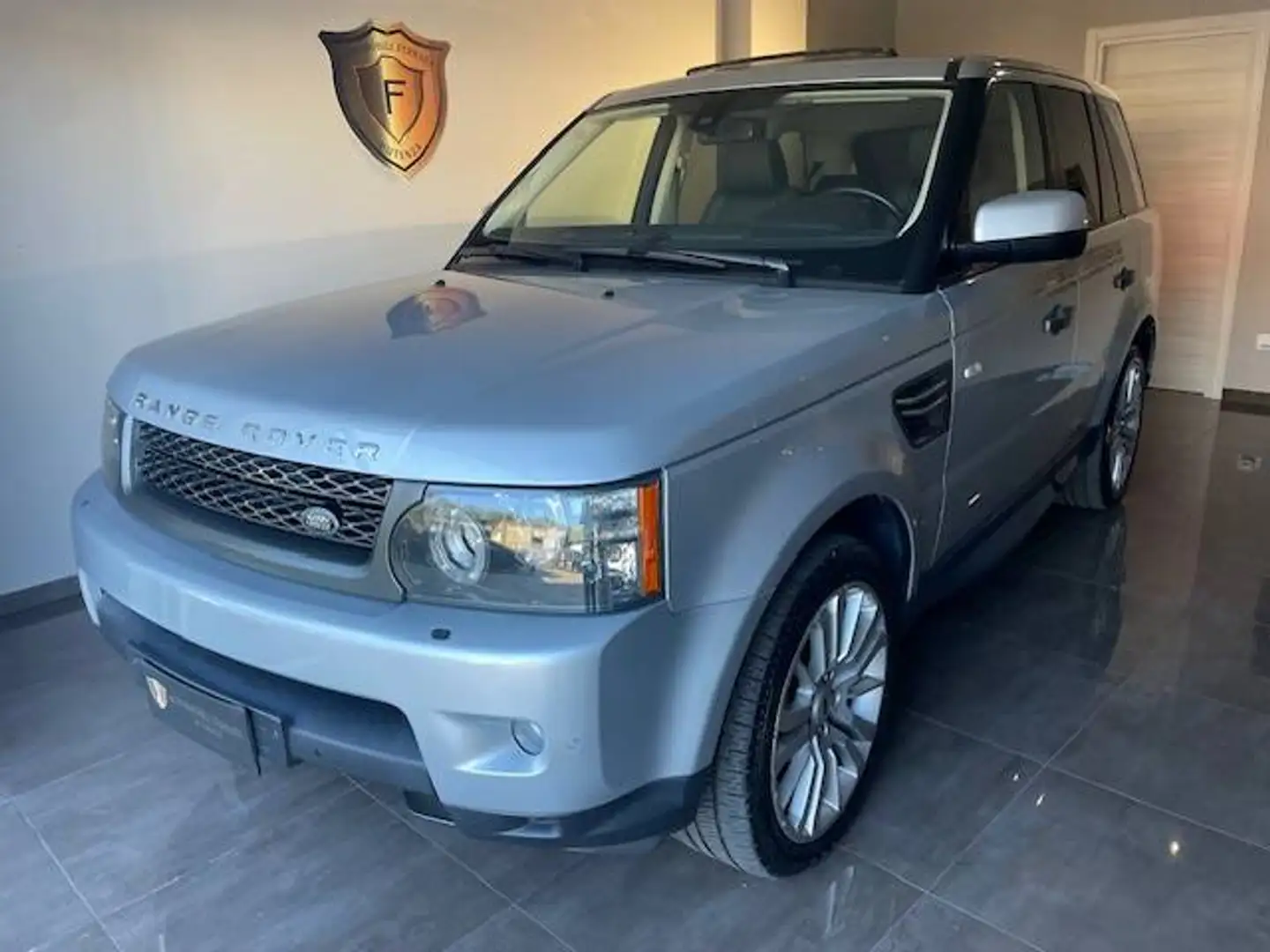 Land Rover Range Rover Sport 3.0 tdV6 HSE auto Gris - 1